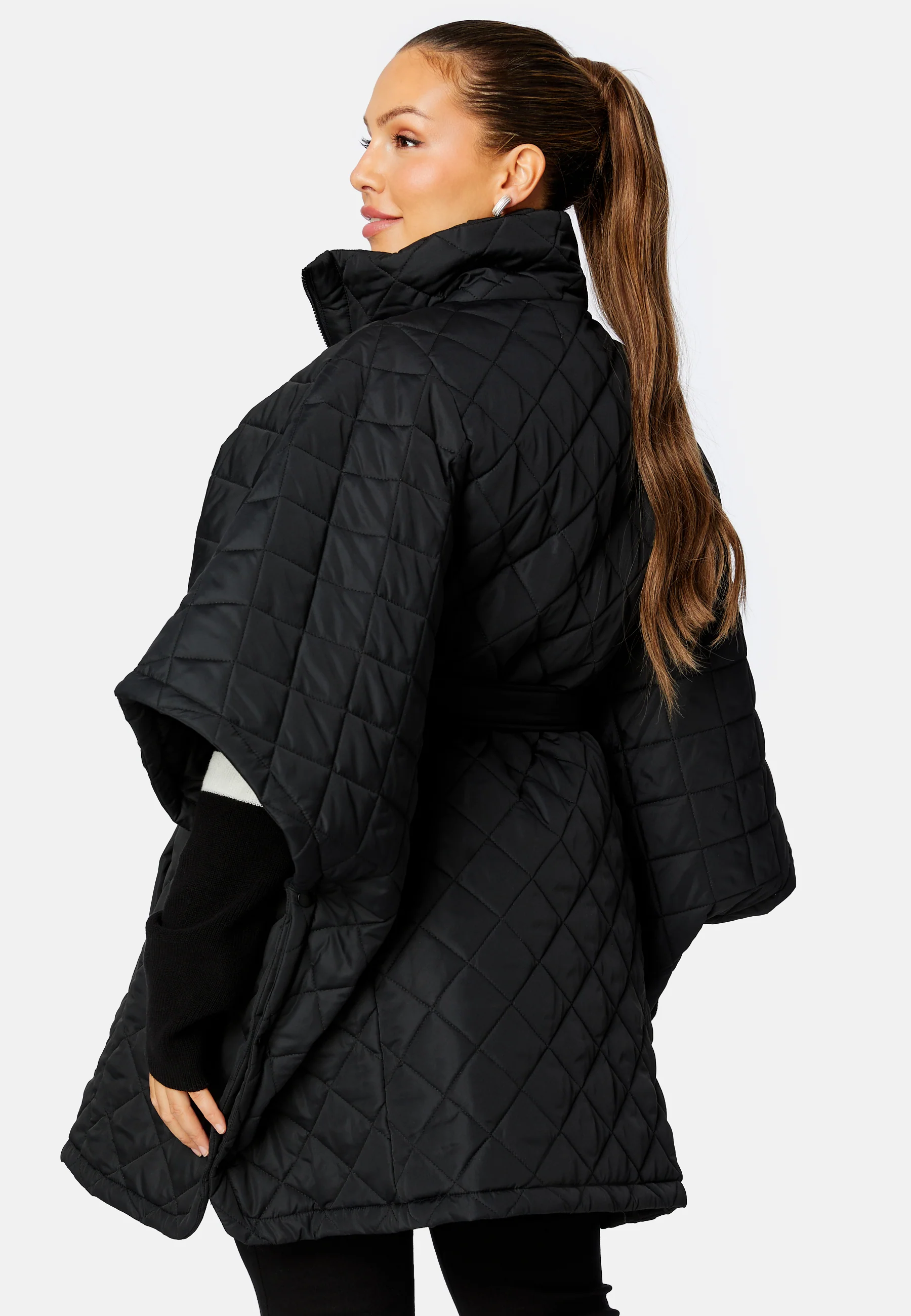 Hiri Quilted Poncho - Image 12