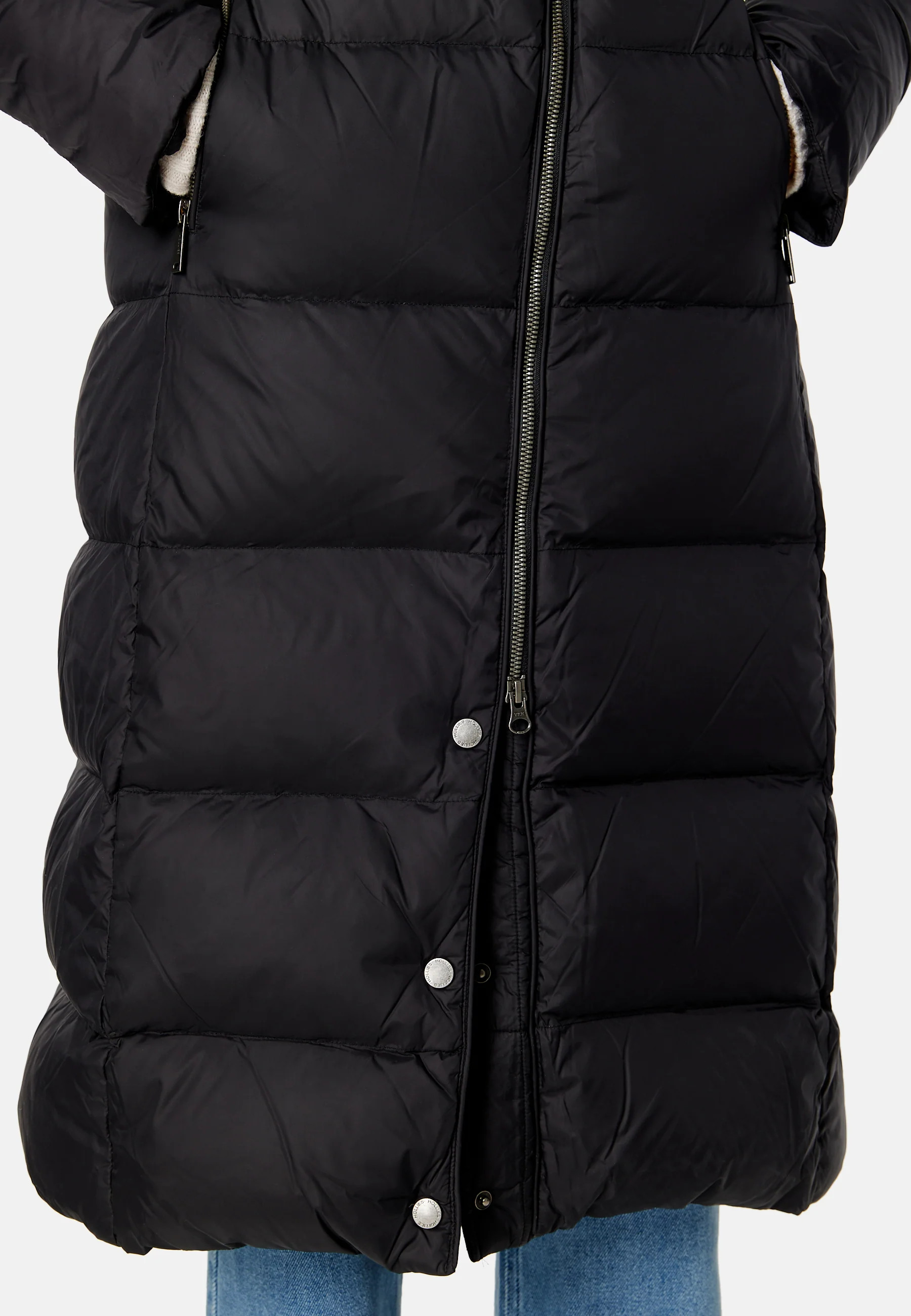 Holly - Image 7