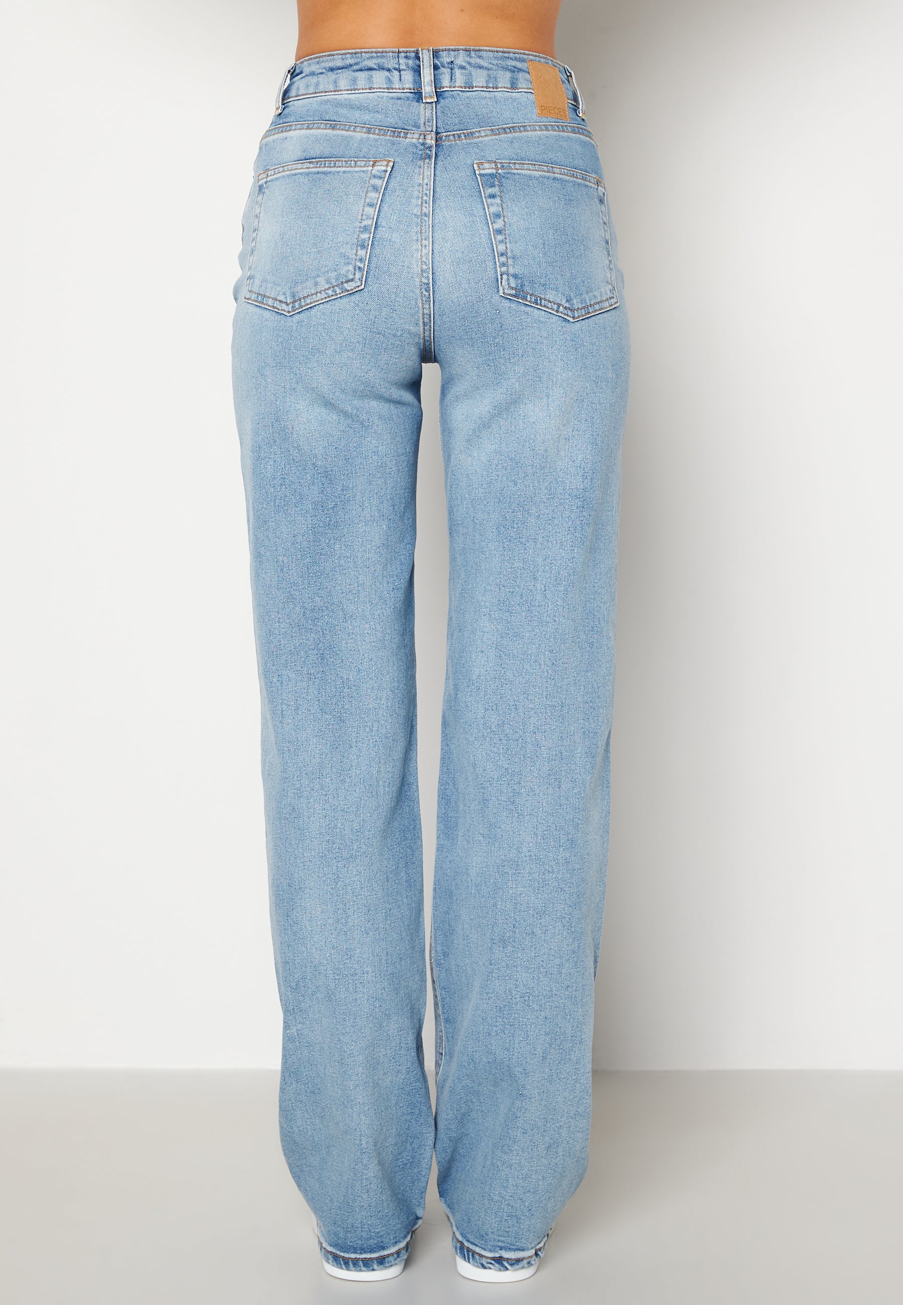 Holly HW Wide Jeans
