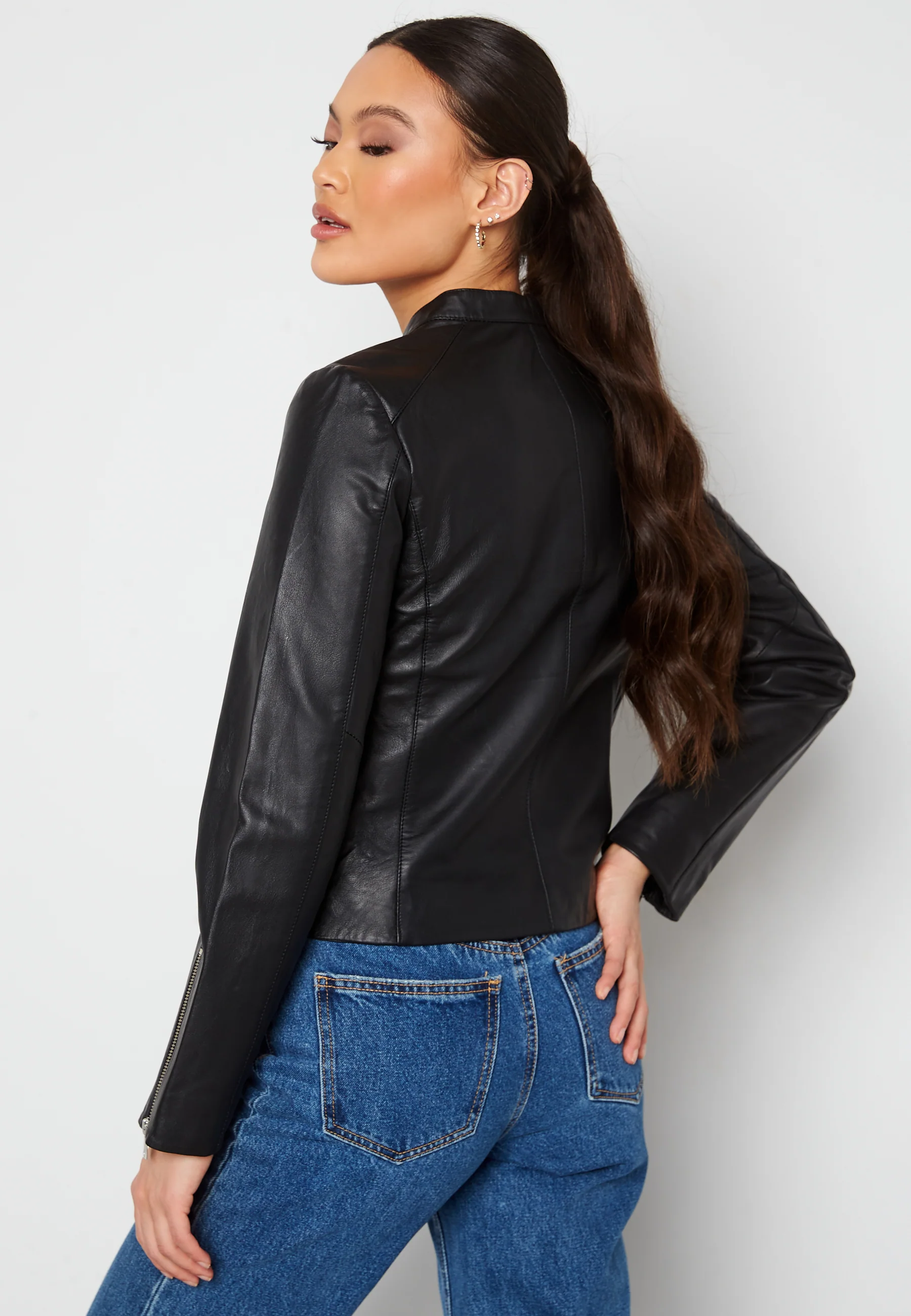 Ibi Leather Jacket - Image 3