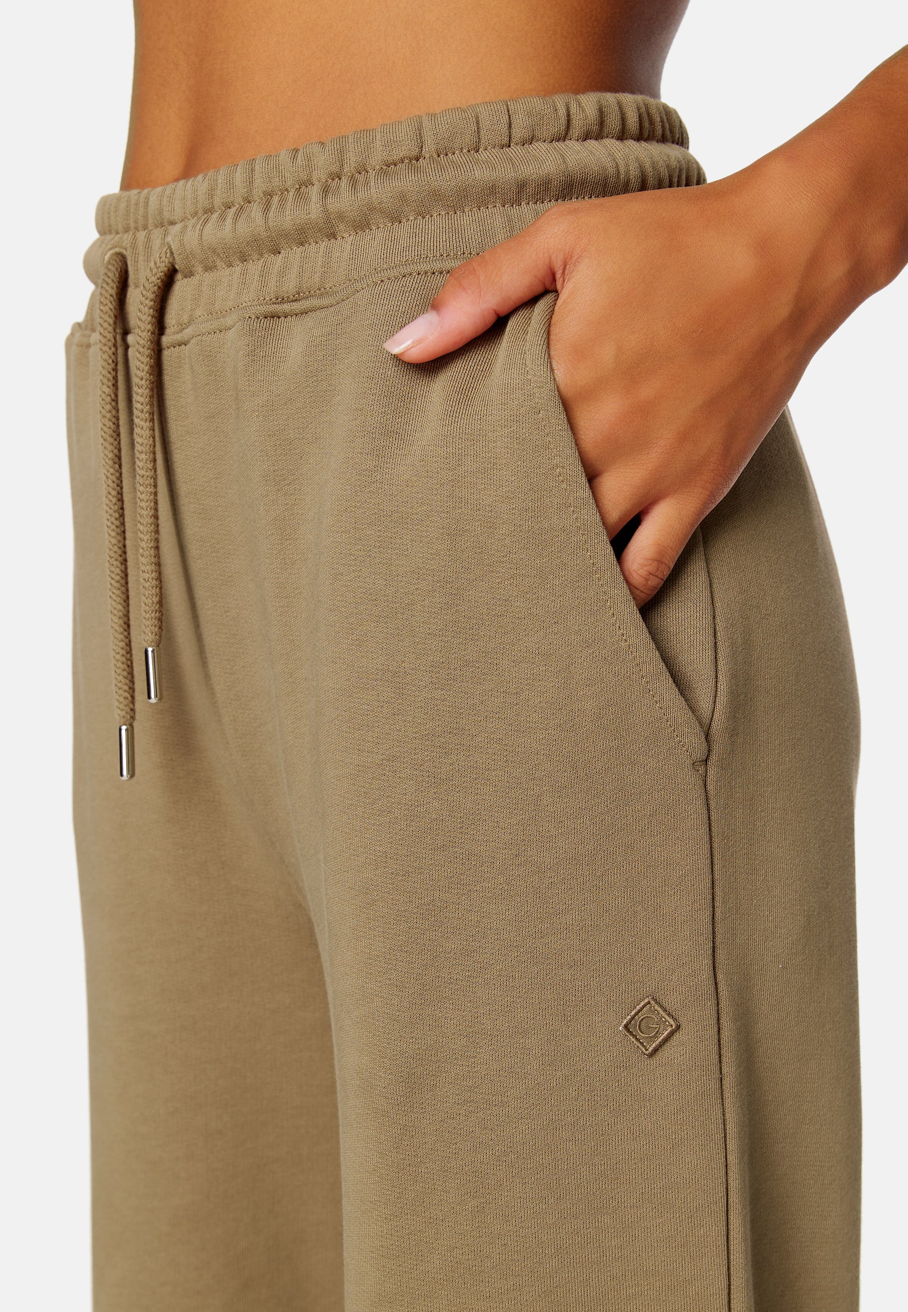 Icon Essential Pants - Image 3