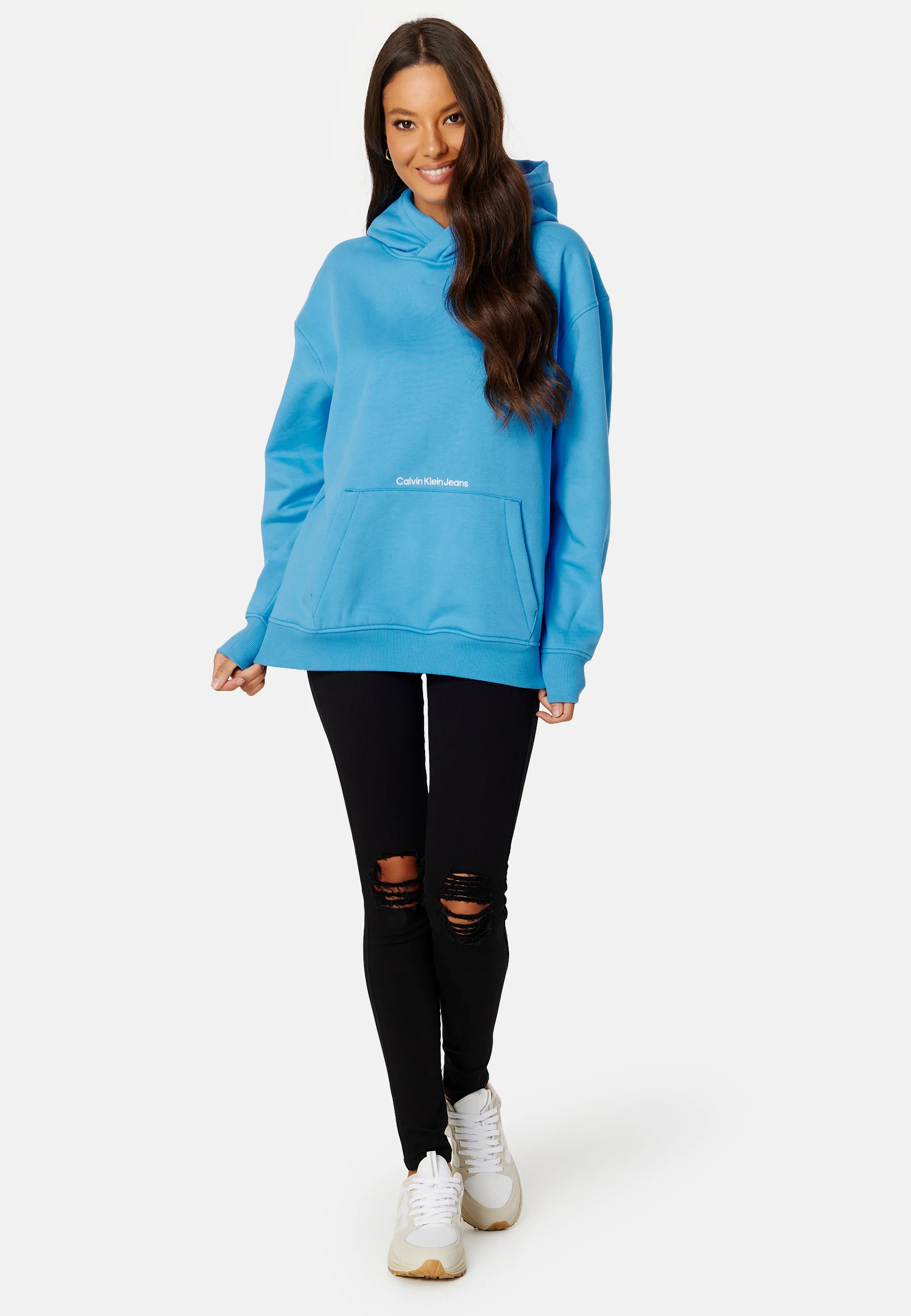 Institutional Oversized H - Image 3