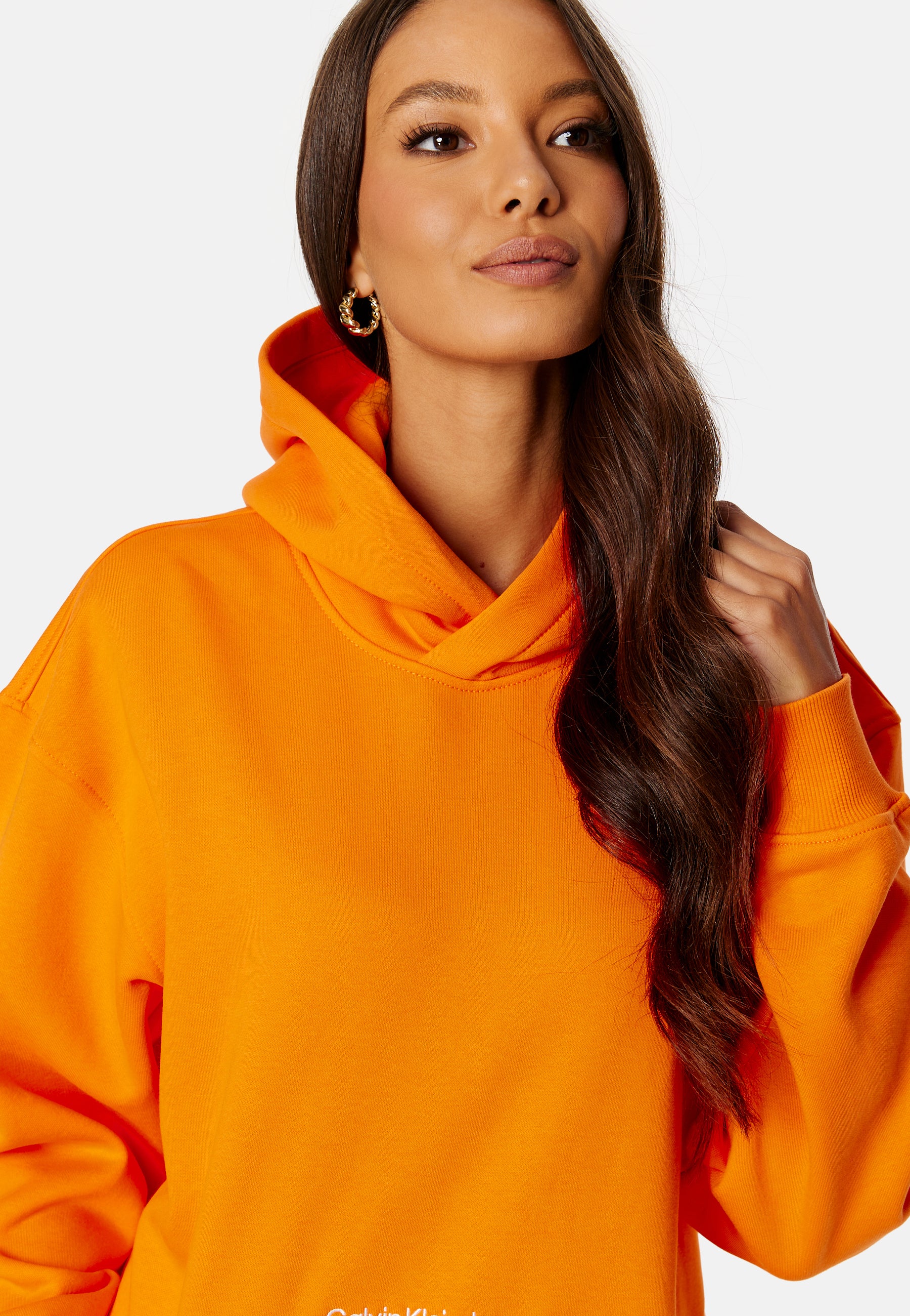 Institutional Oversized H - Image 4