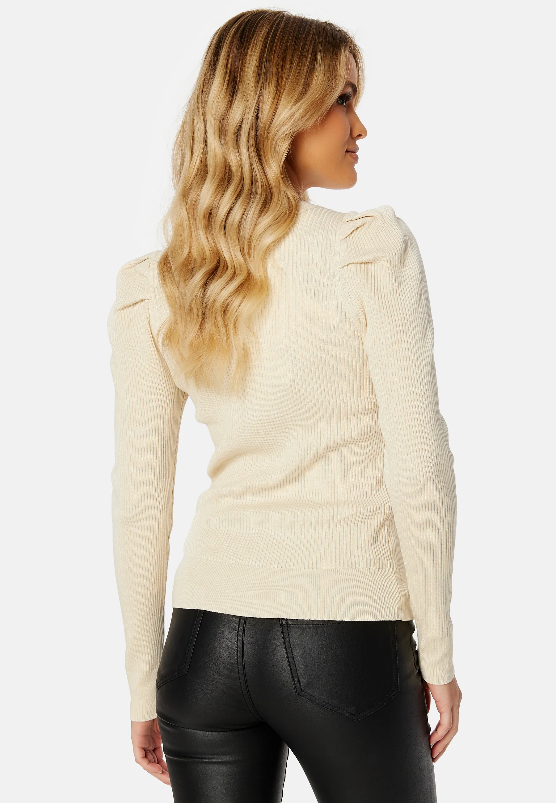 Isla Knit O-Neck Pullover - Image 3