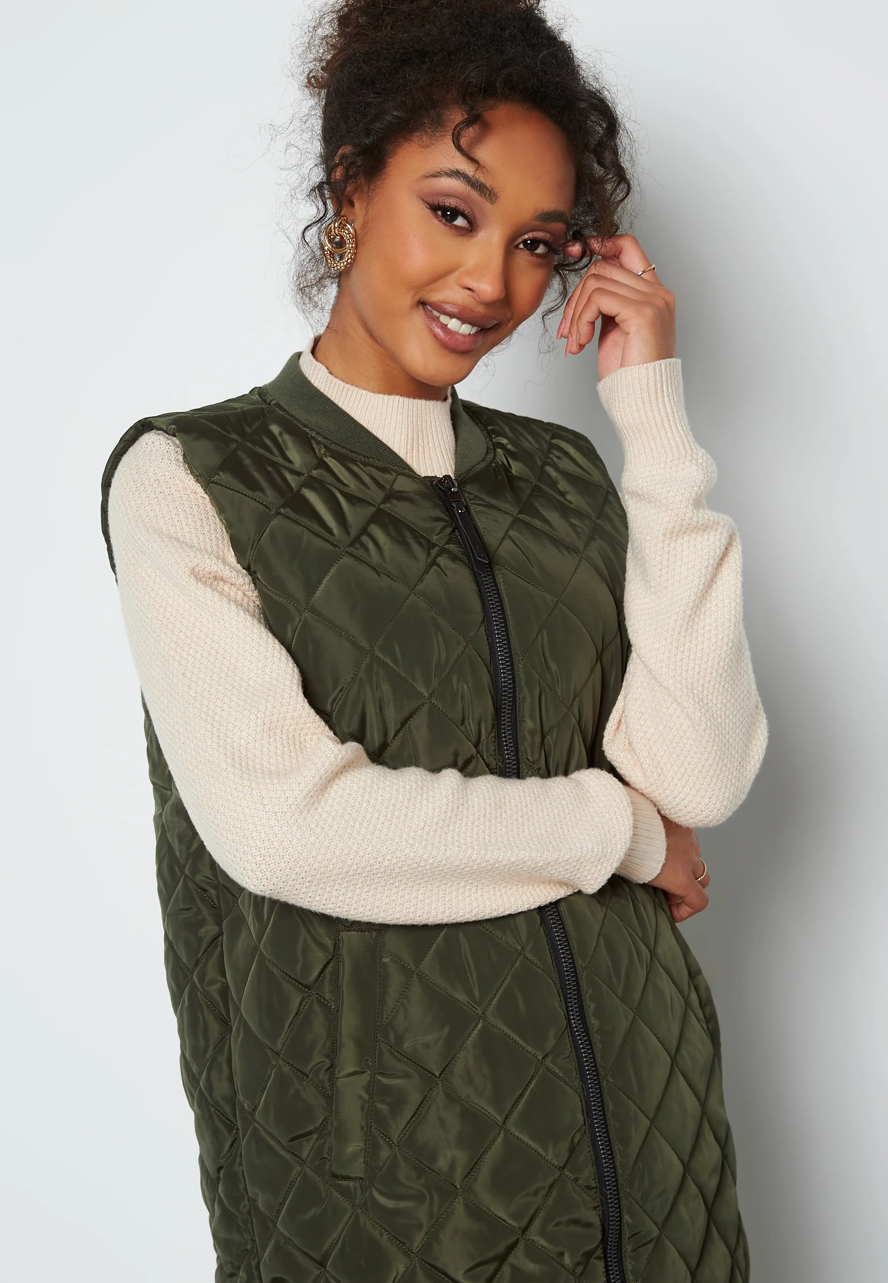 Jessica Quilted Waistcoat - Image 4