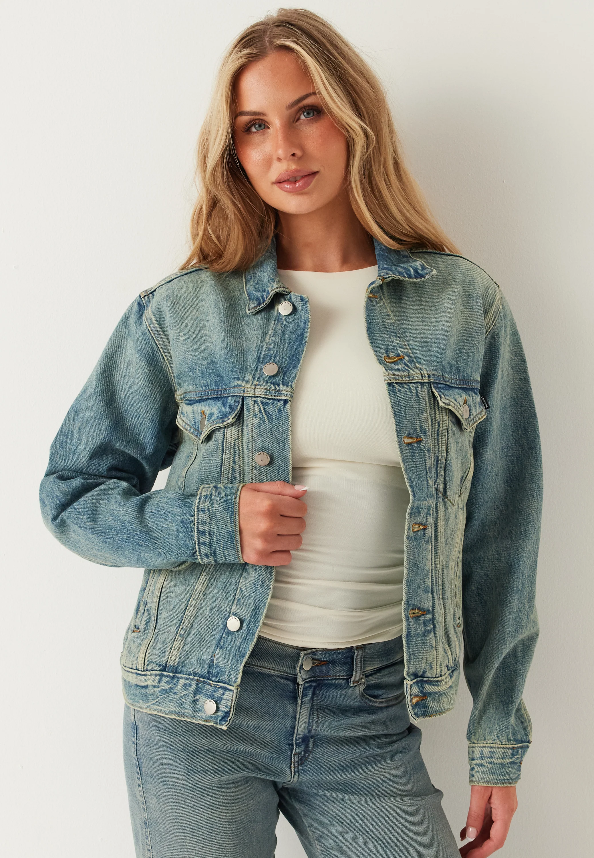 Joey Trucker Jacket - Image 2