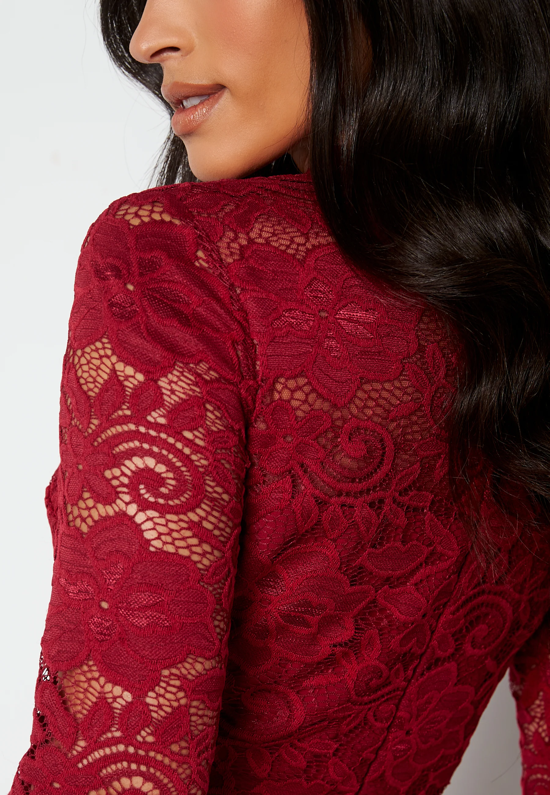 Jolie Lace Gown - Image 5
