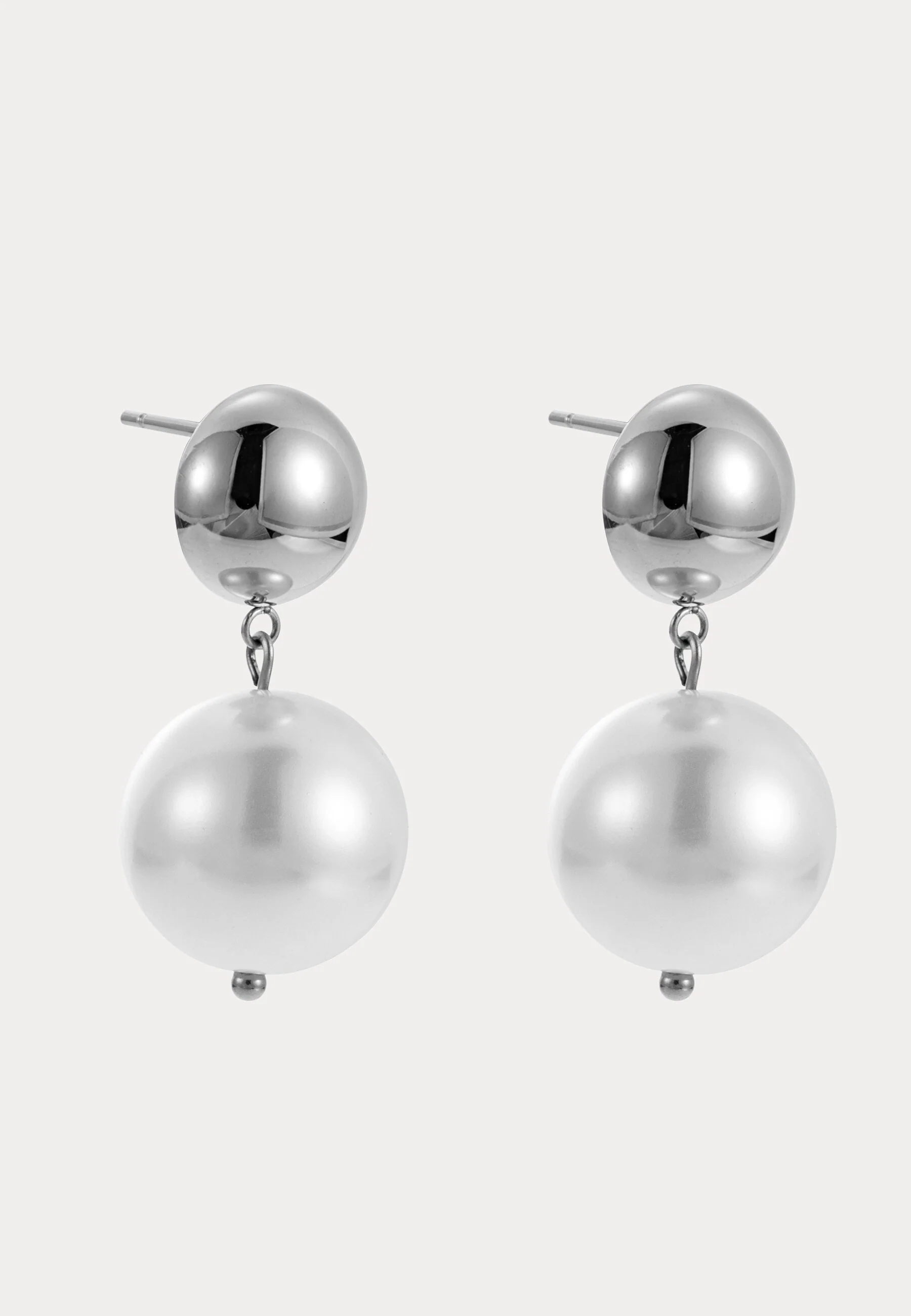 Jolie Pearl Earring, Steel - Image 2