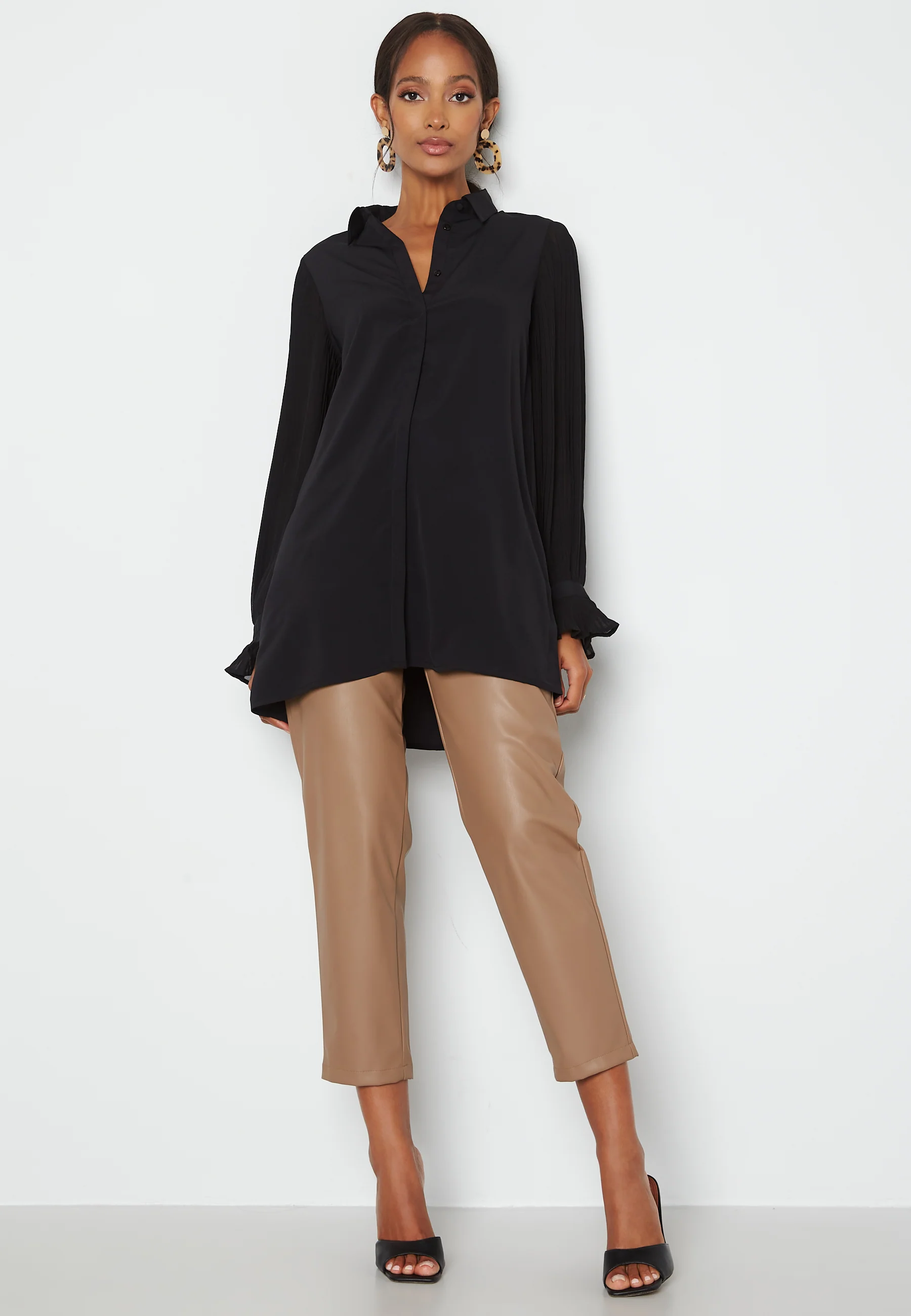 Juliana pleated sleeve tunic - Image 2