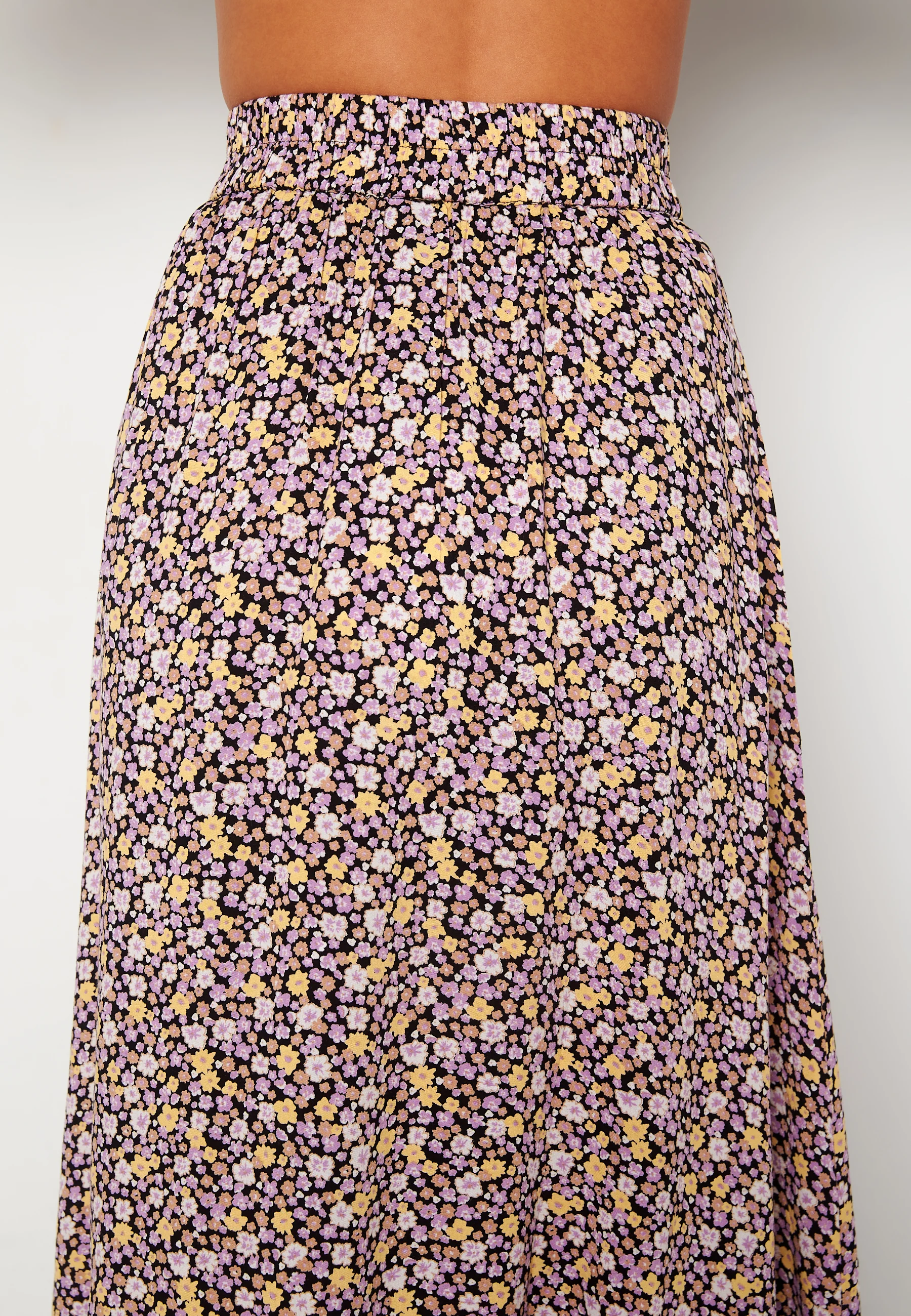 Kaitlyn HW Midi Skirt - Image 4