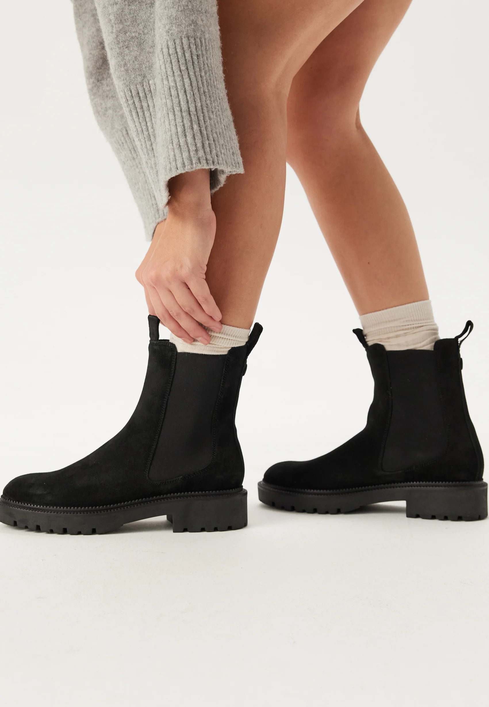 Kelliin Chelsea Boot