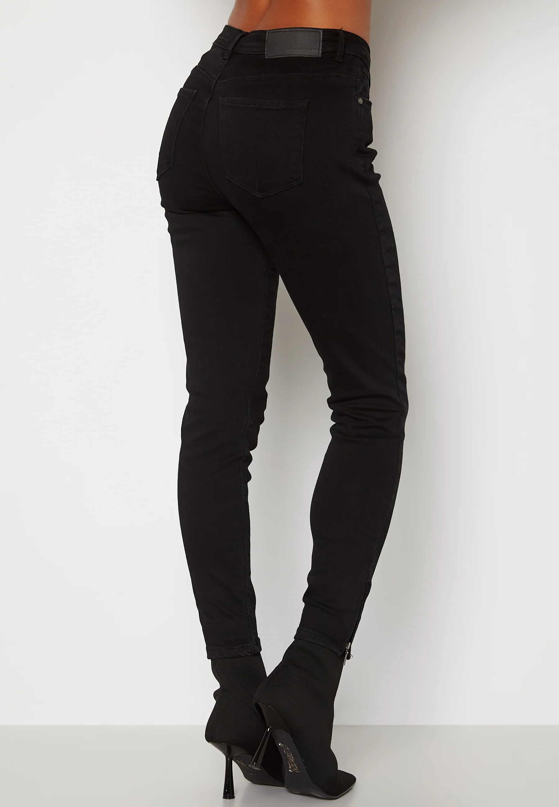 Kimmy Ankel Dart Jeans - Image 5