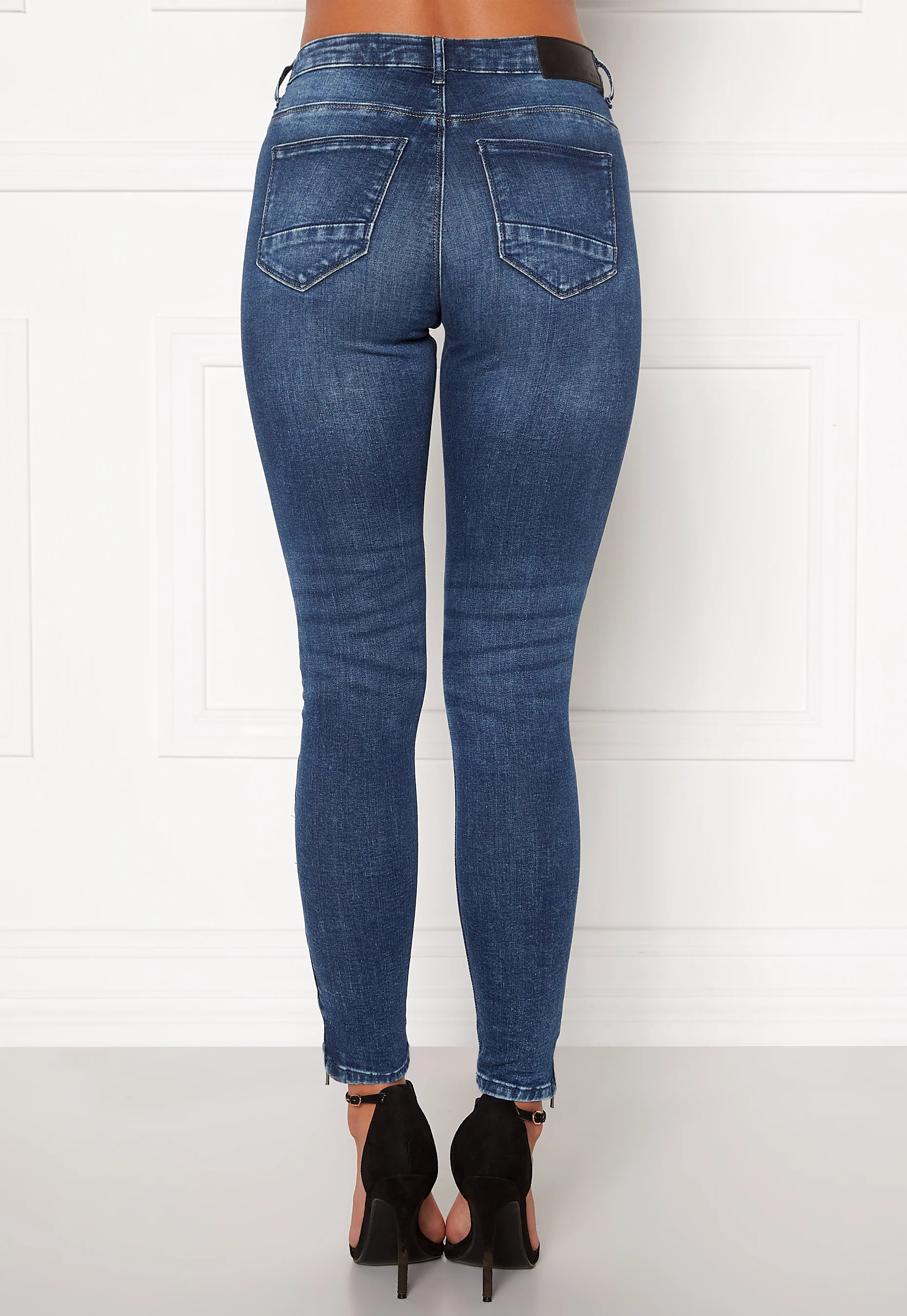 Kimmy NW Ankle Jeans - Image 5