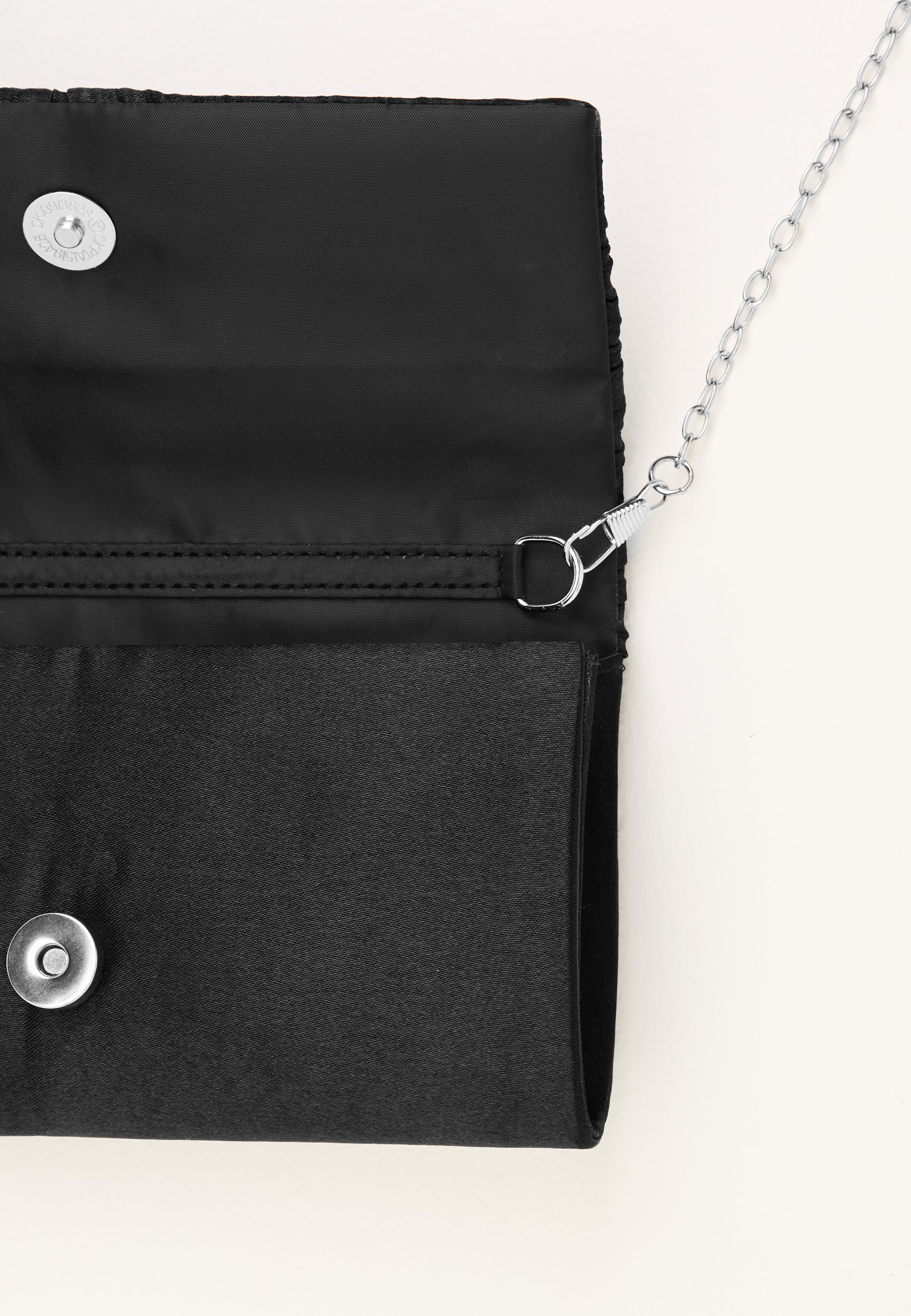 Knot Clutch - Image 6