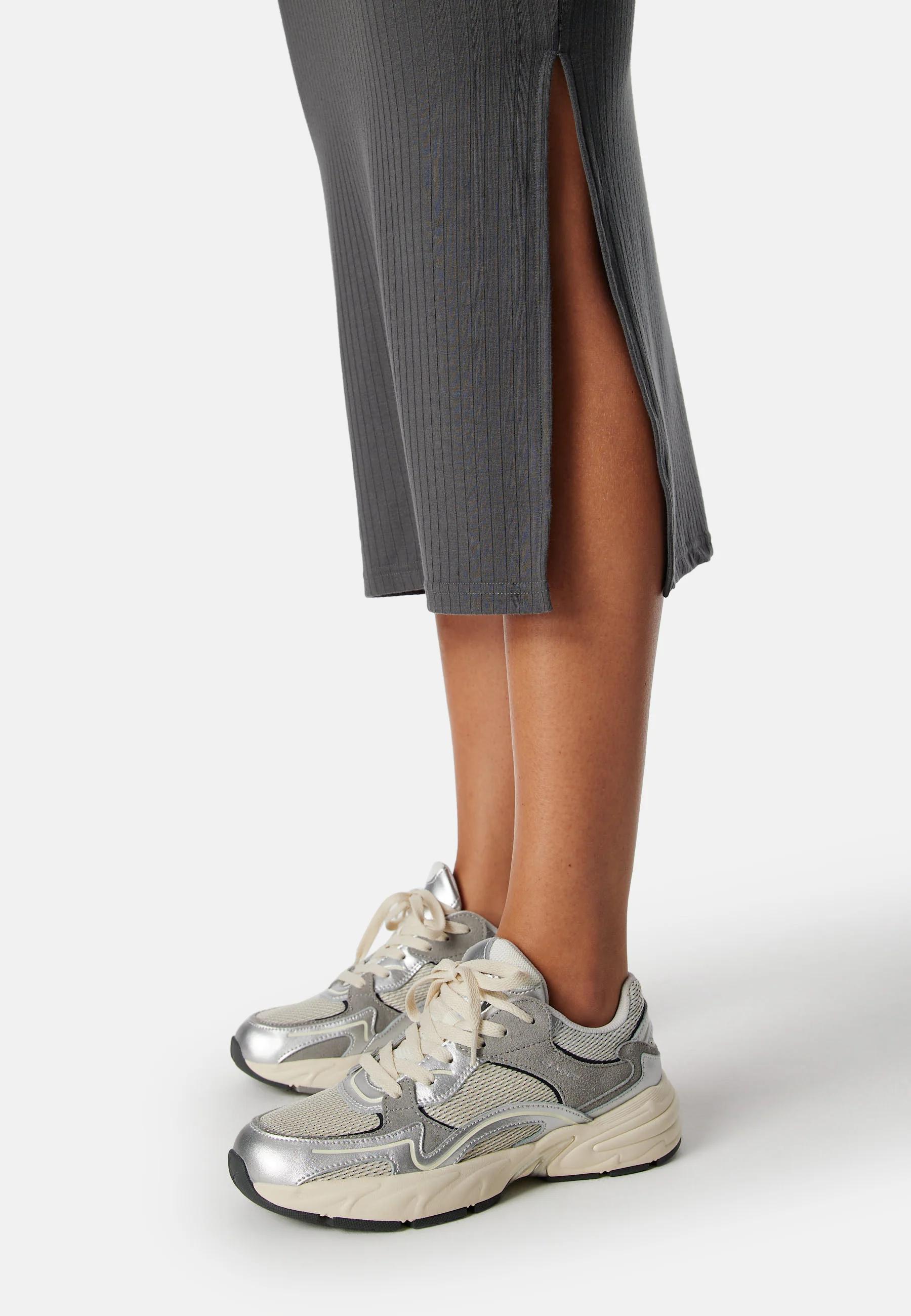 Kylie O-Neck Midi Dress - Image 4