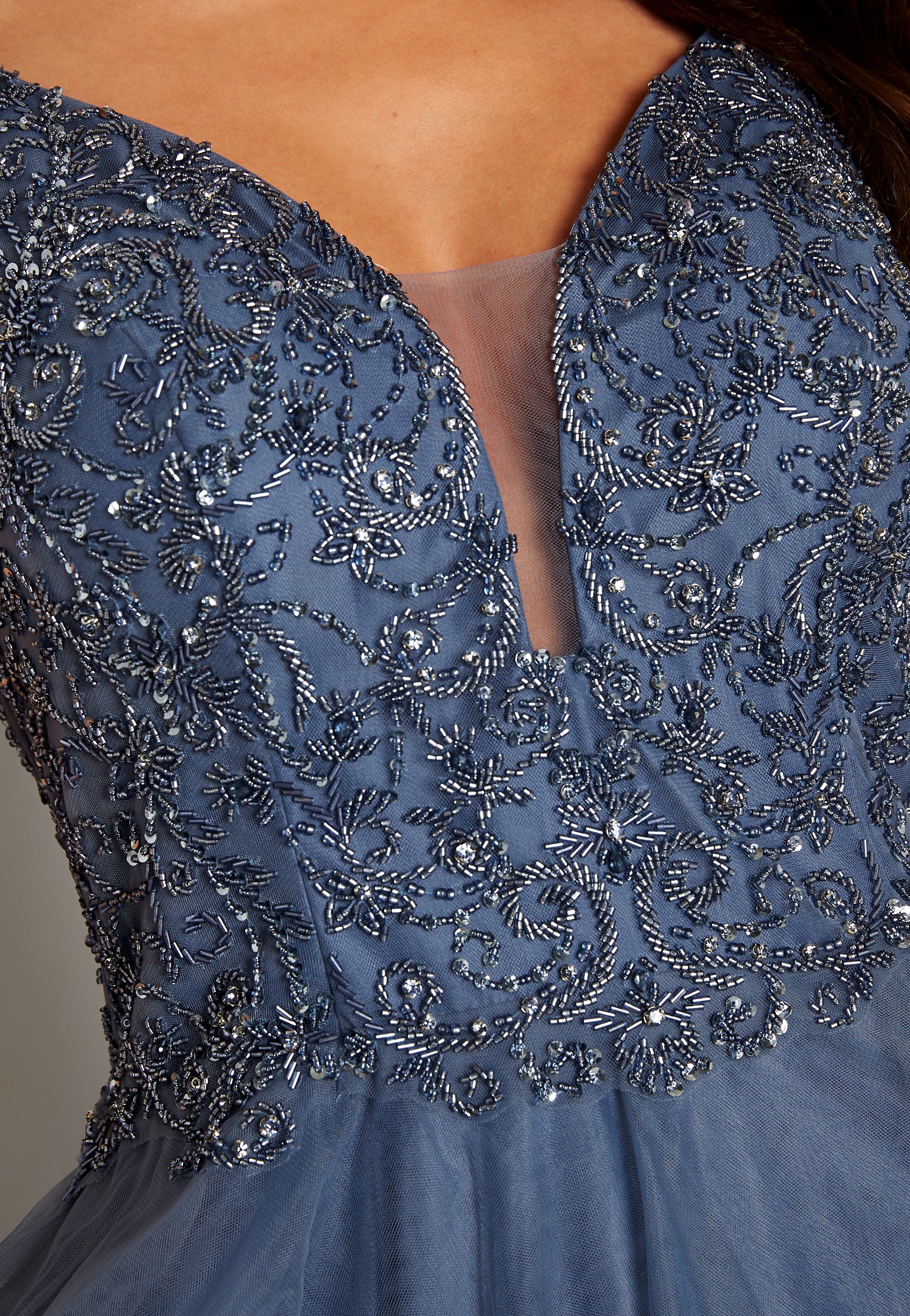 Lace Evening Dress - Image 4