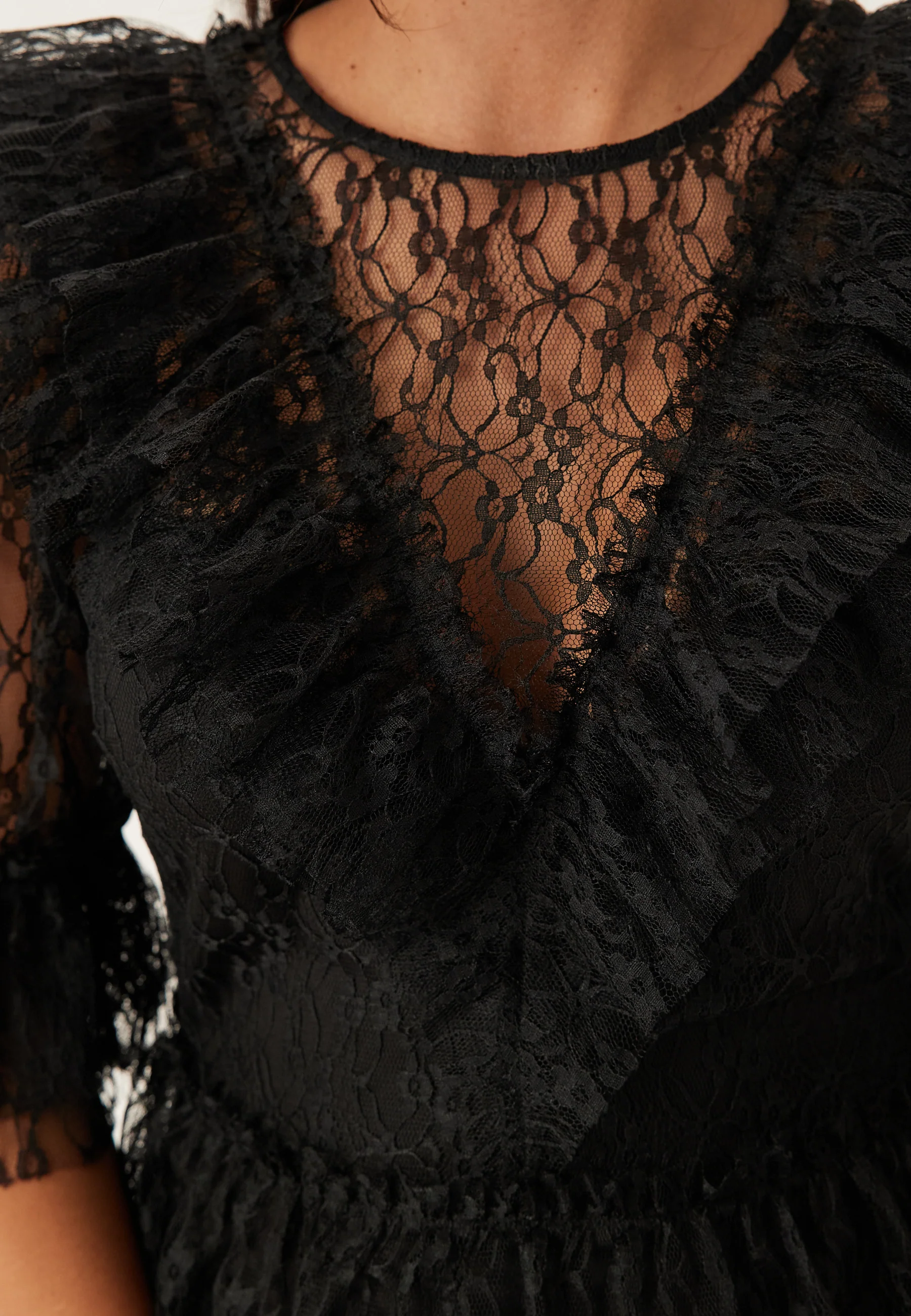 Lace Frill Puff Sleeve Dress - Image 6