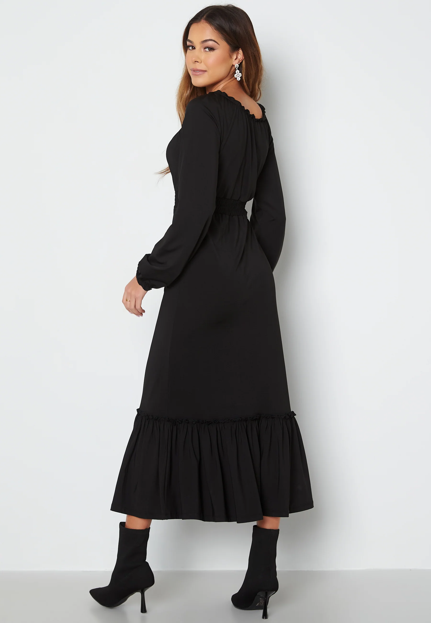 Lacey long sleeve dress - Image 2