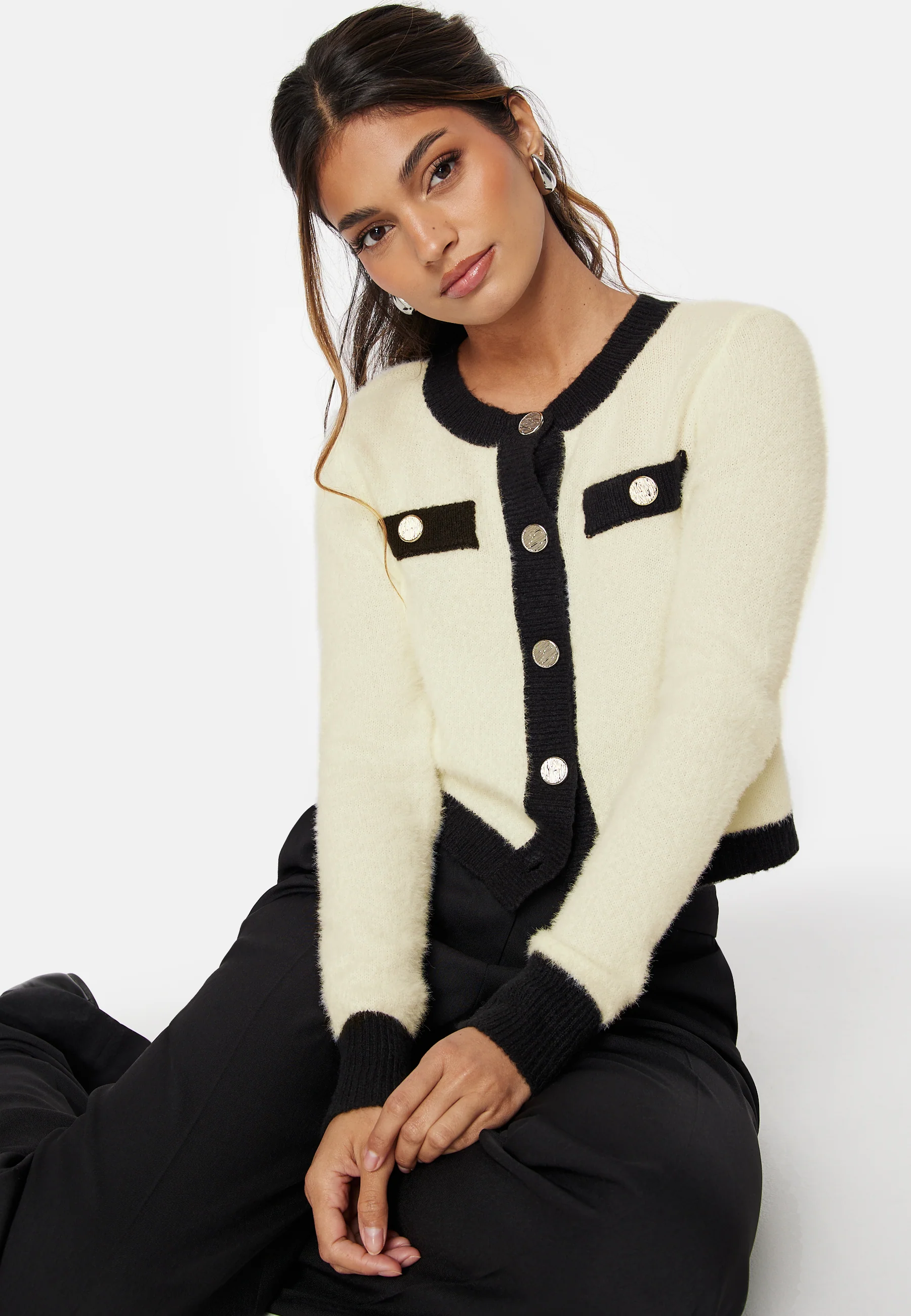 Lady O-Neck Cardigan Knit - Image 5
