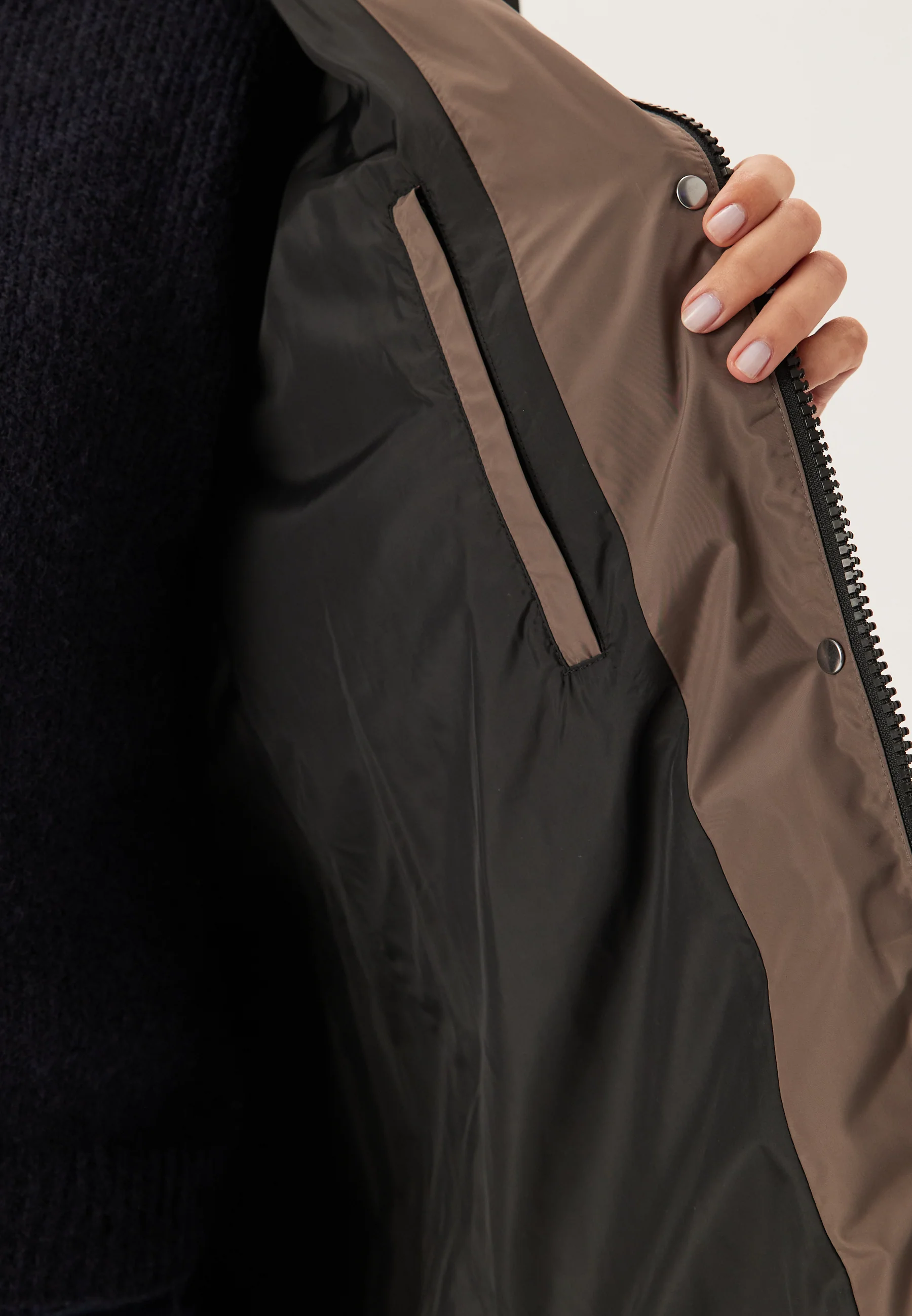 Lavinia Coat - Image 6