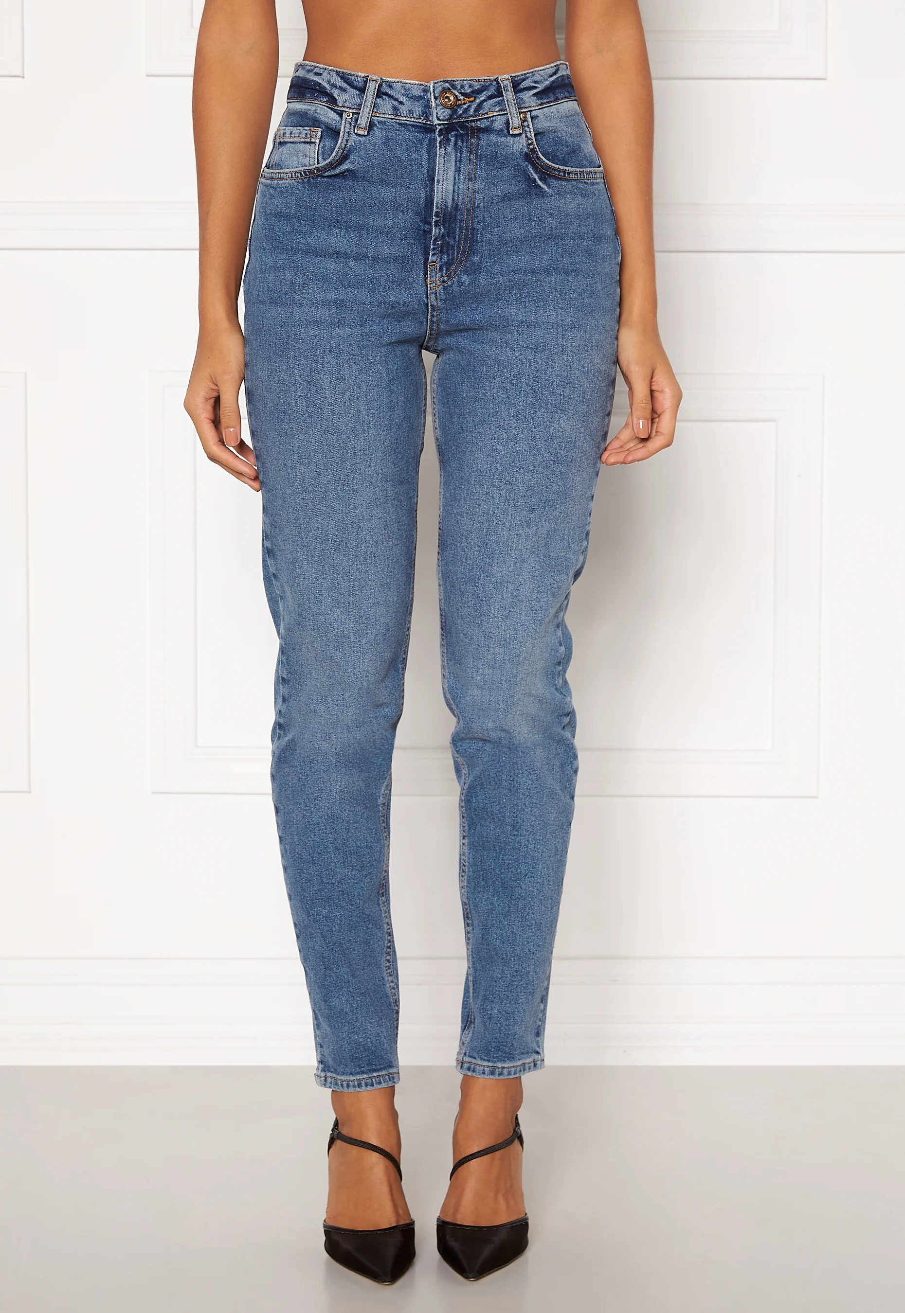 Leah Mom HW Jeans - Image 4