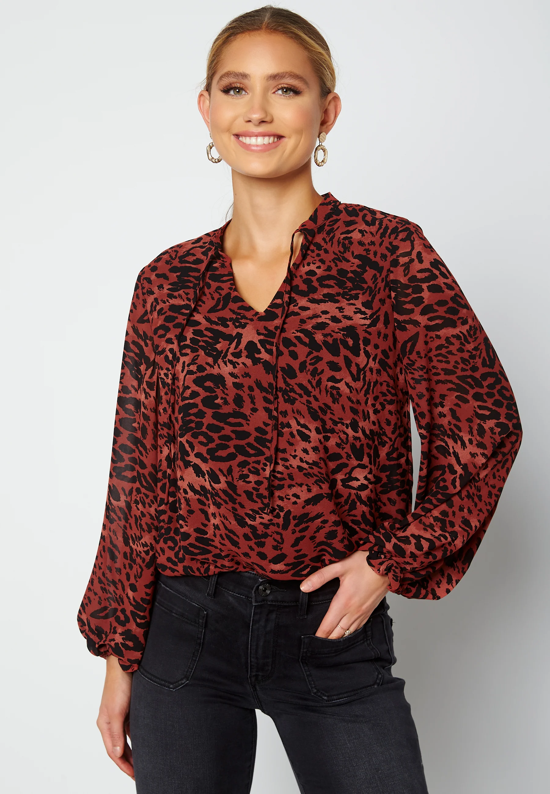 Leoa L/S Ballon Sleeve