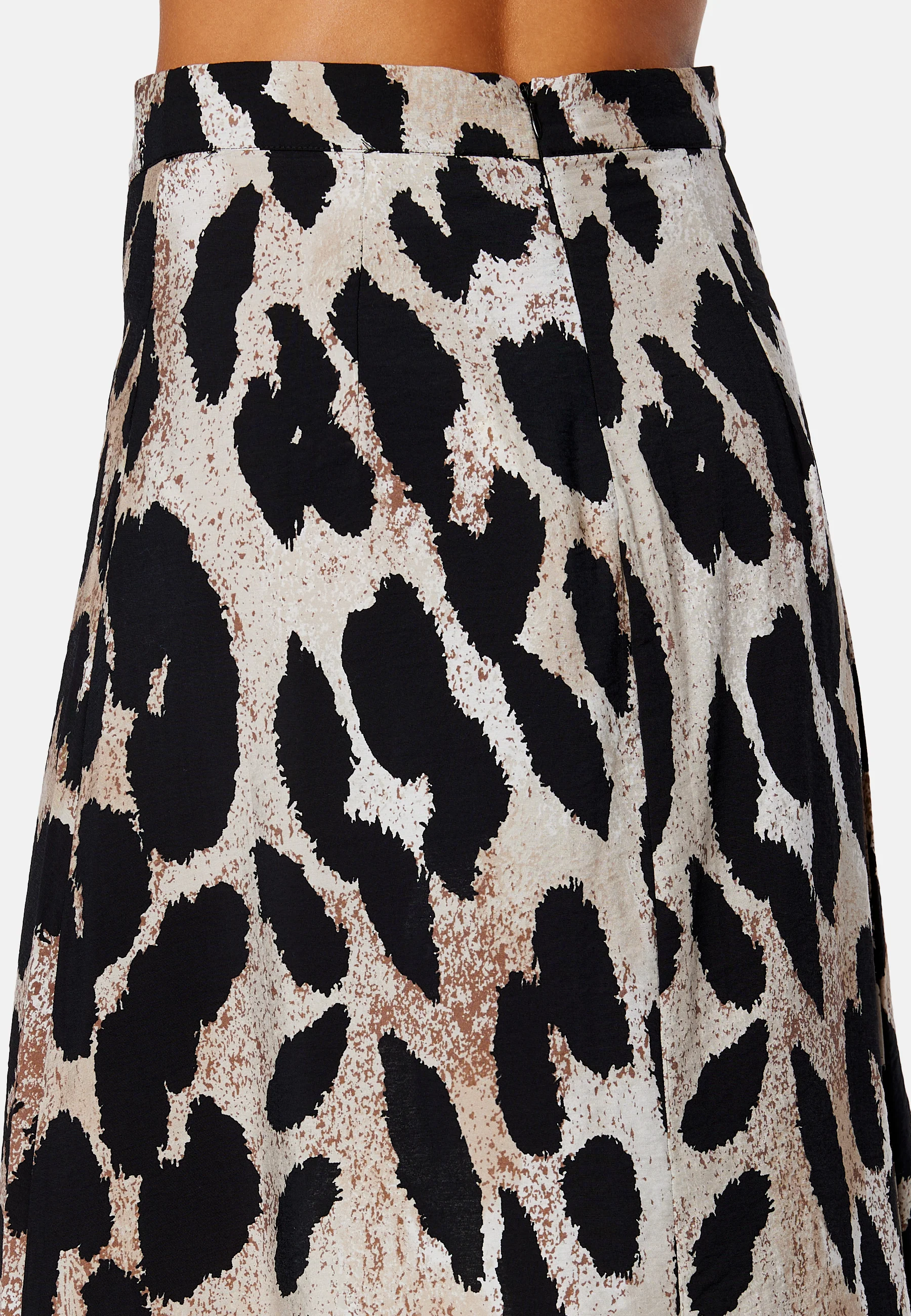 Leonora HW Midi Skirt - Image 4