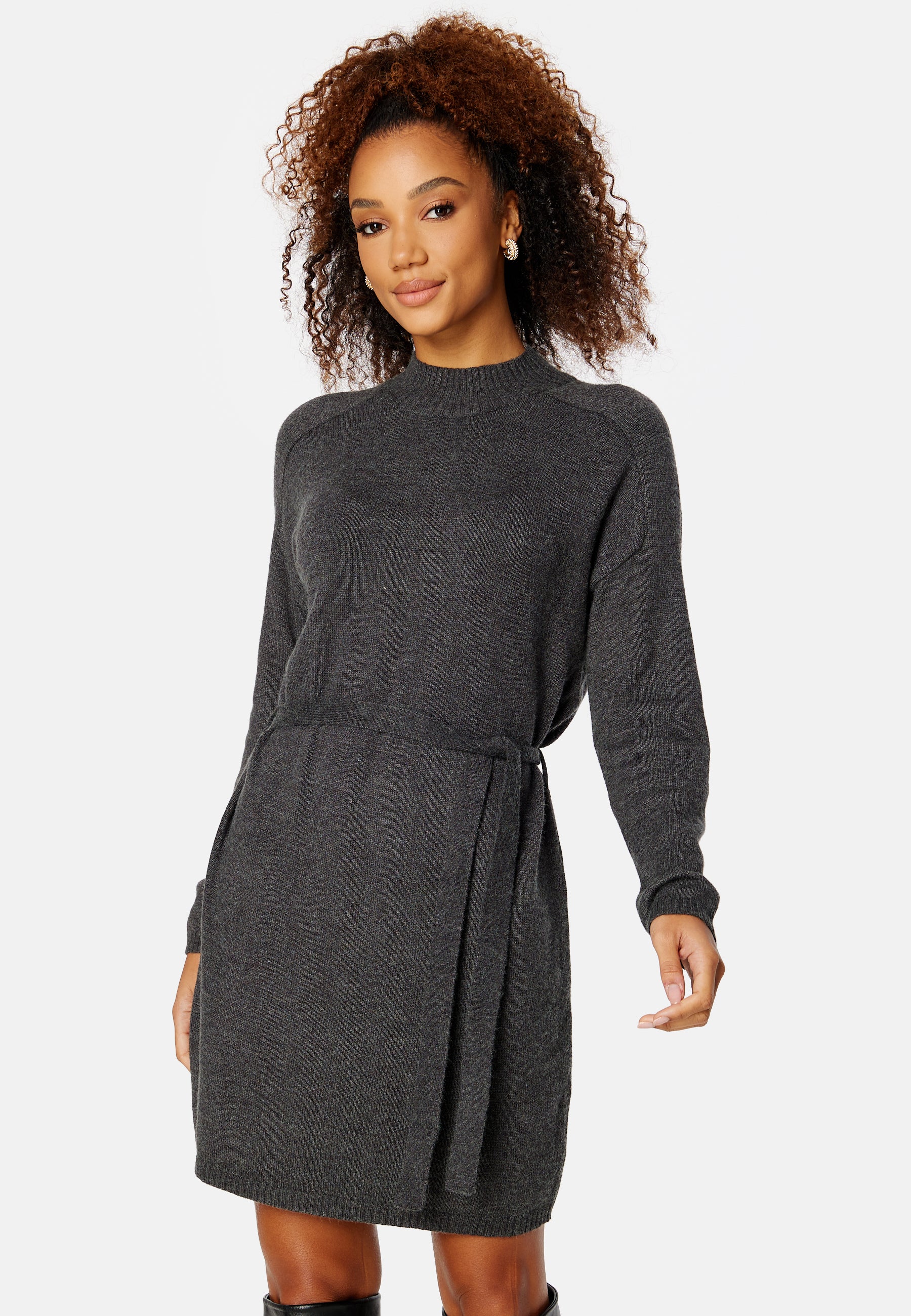 Leva L/S Belt Dress