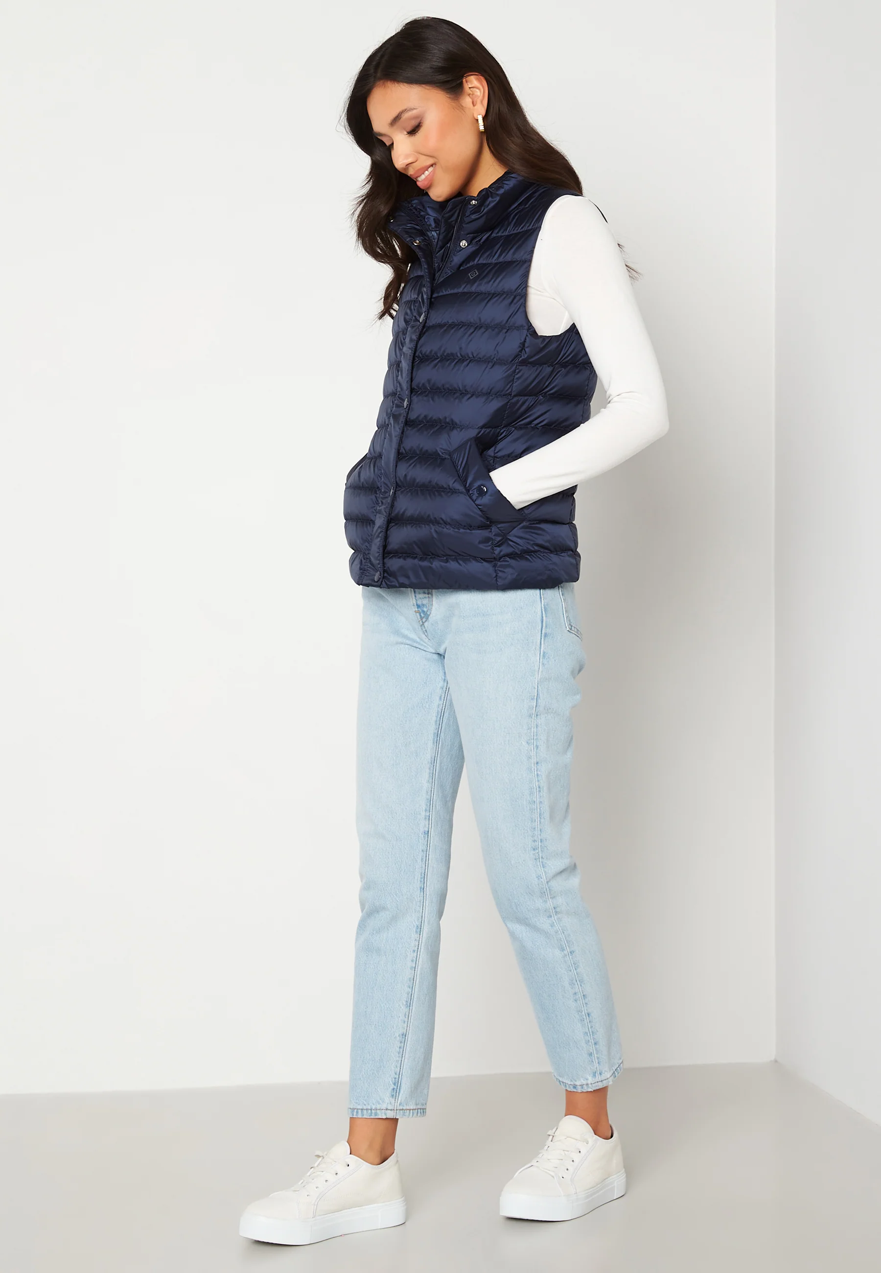 Light Down Gilet - Image 2