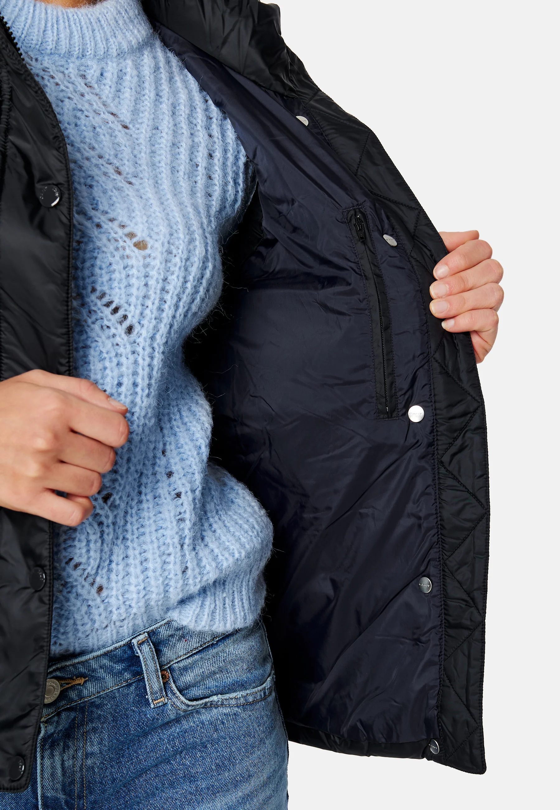 Light Down Gilet - Image 6