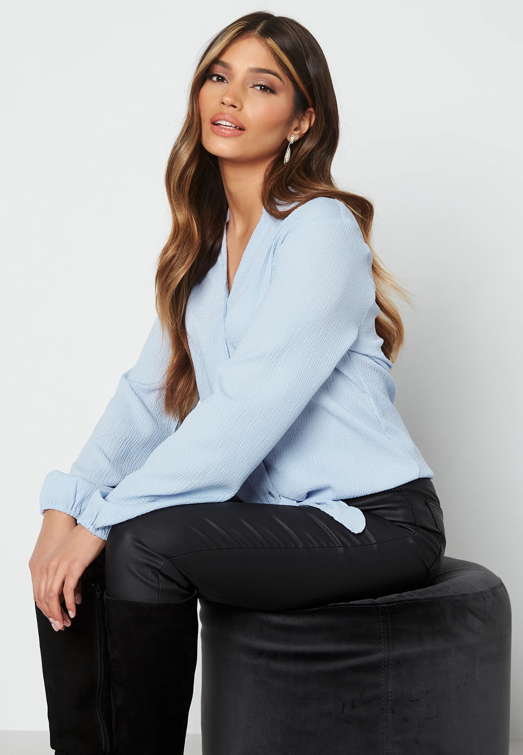 Lina knot blouse - Image 4