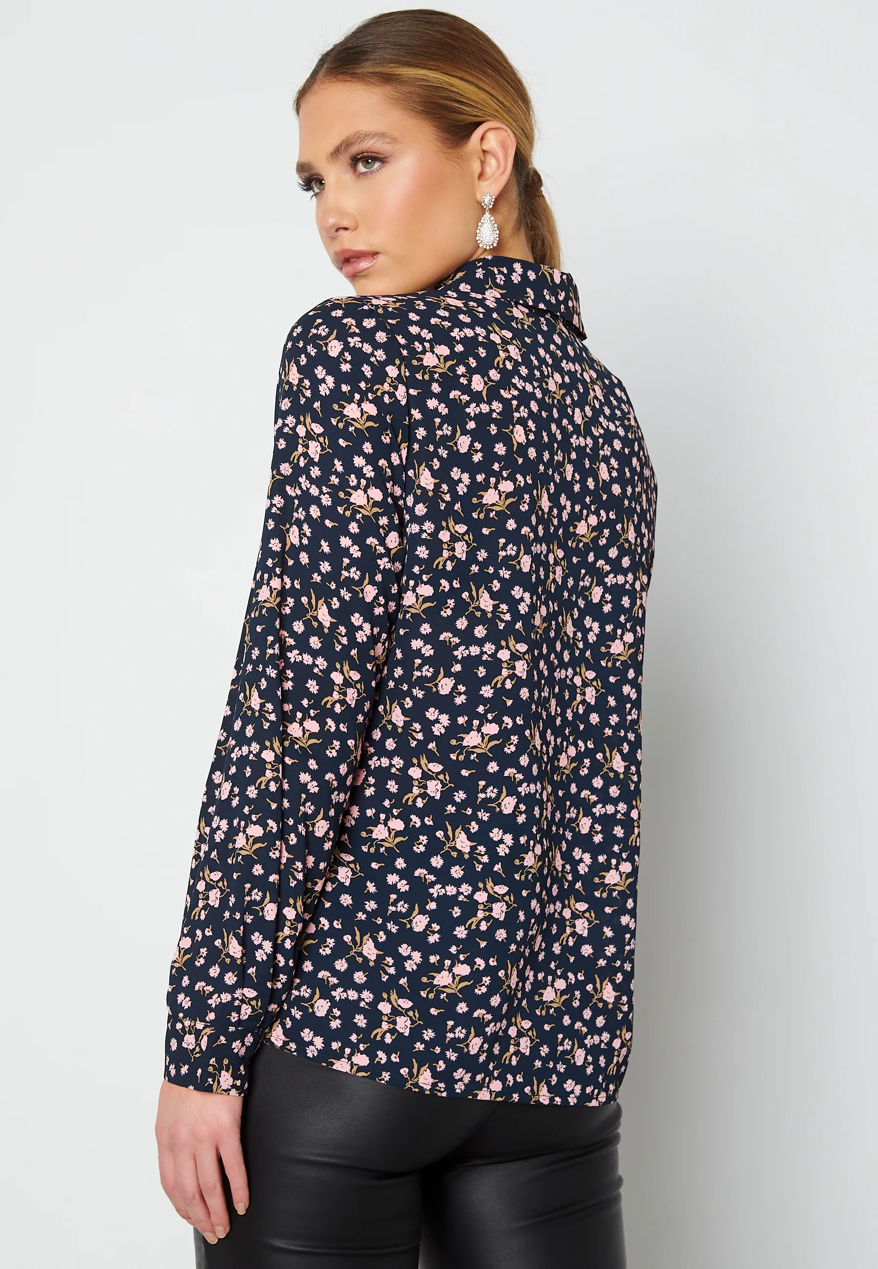 Lina LS AOP Top - Image 3