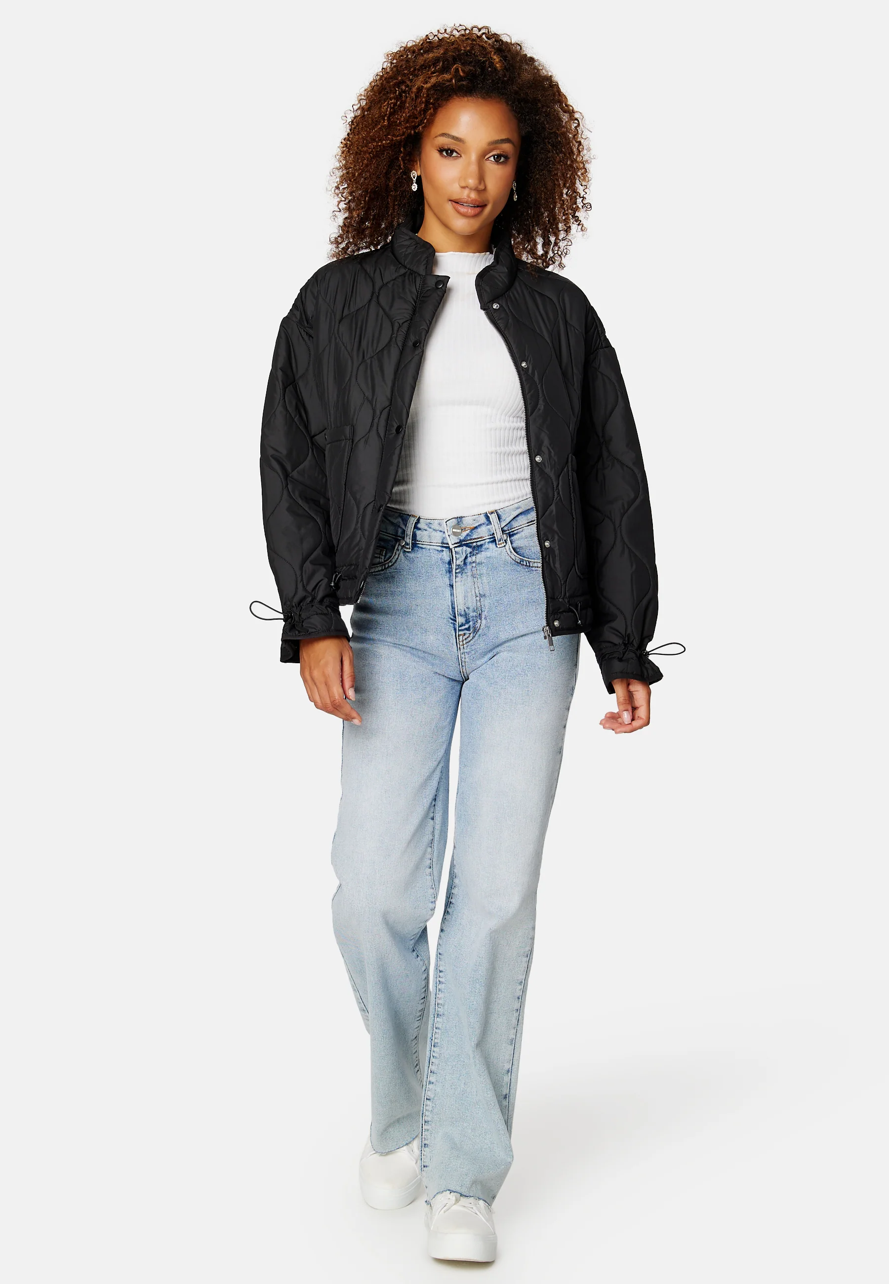 Line Short Quilted Jacket - Image 2