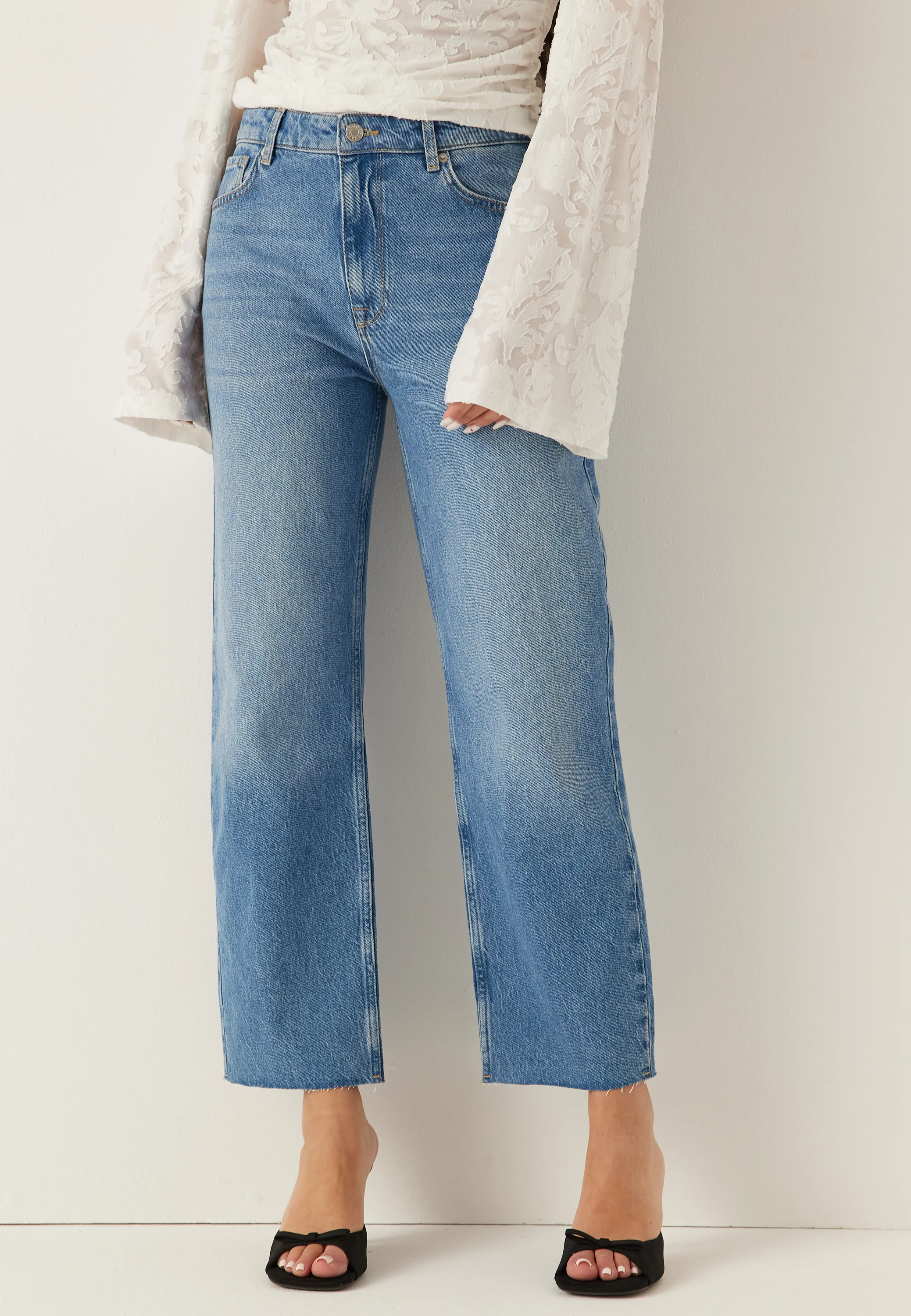 Linn High Straight Ankle Jeans - Image 5