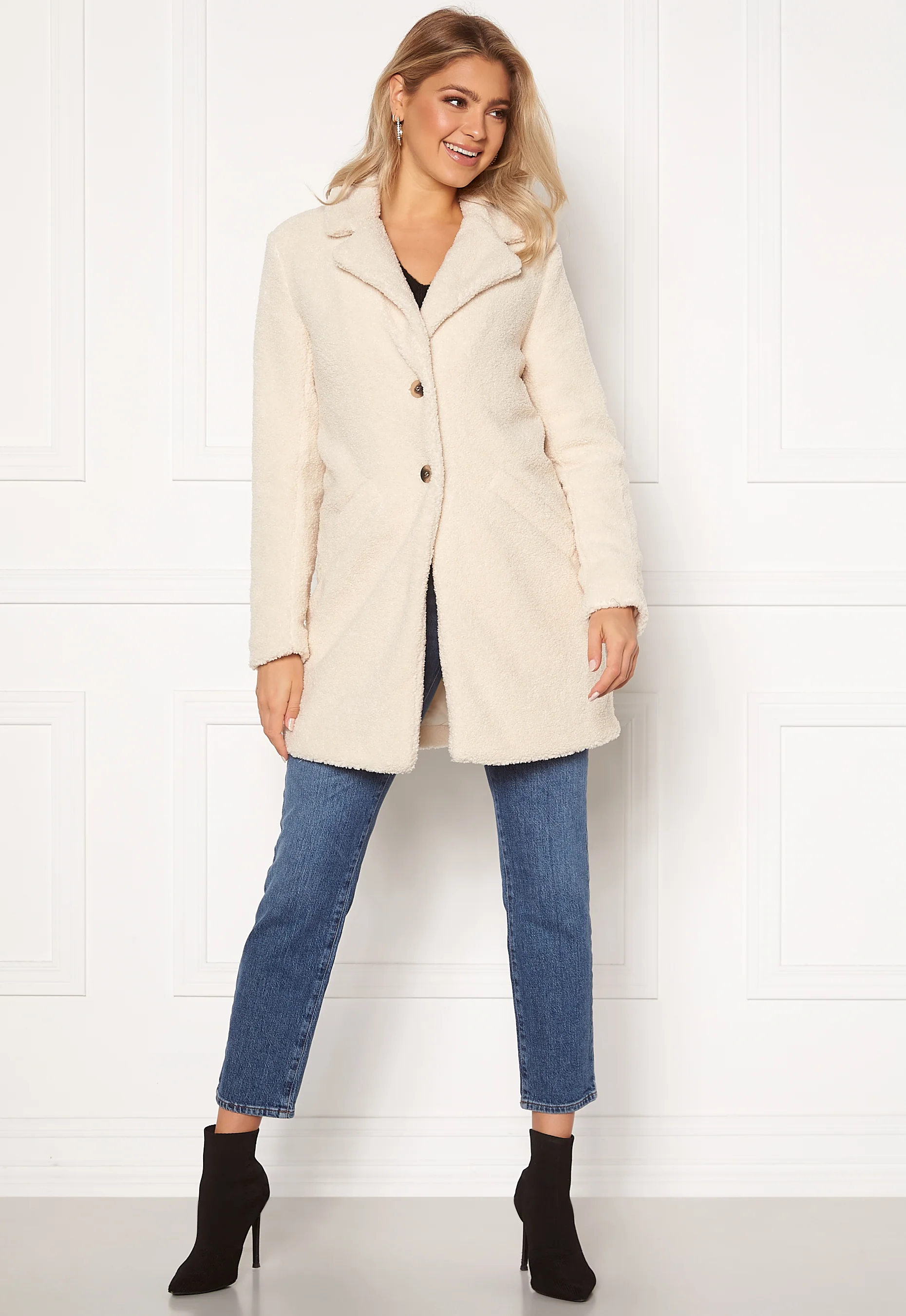 Liosi Teddy Coat - Image 2
