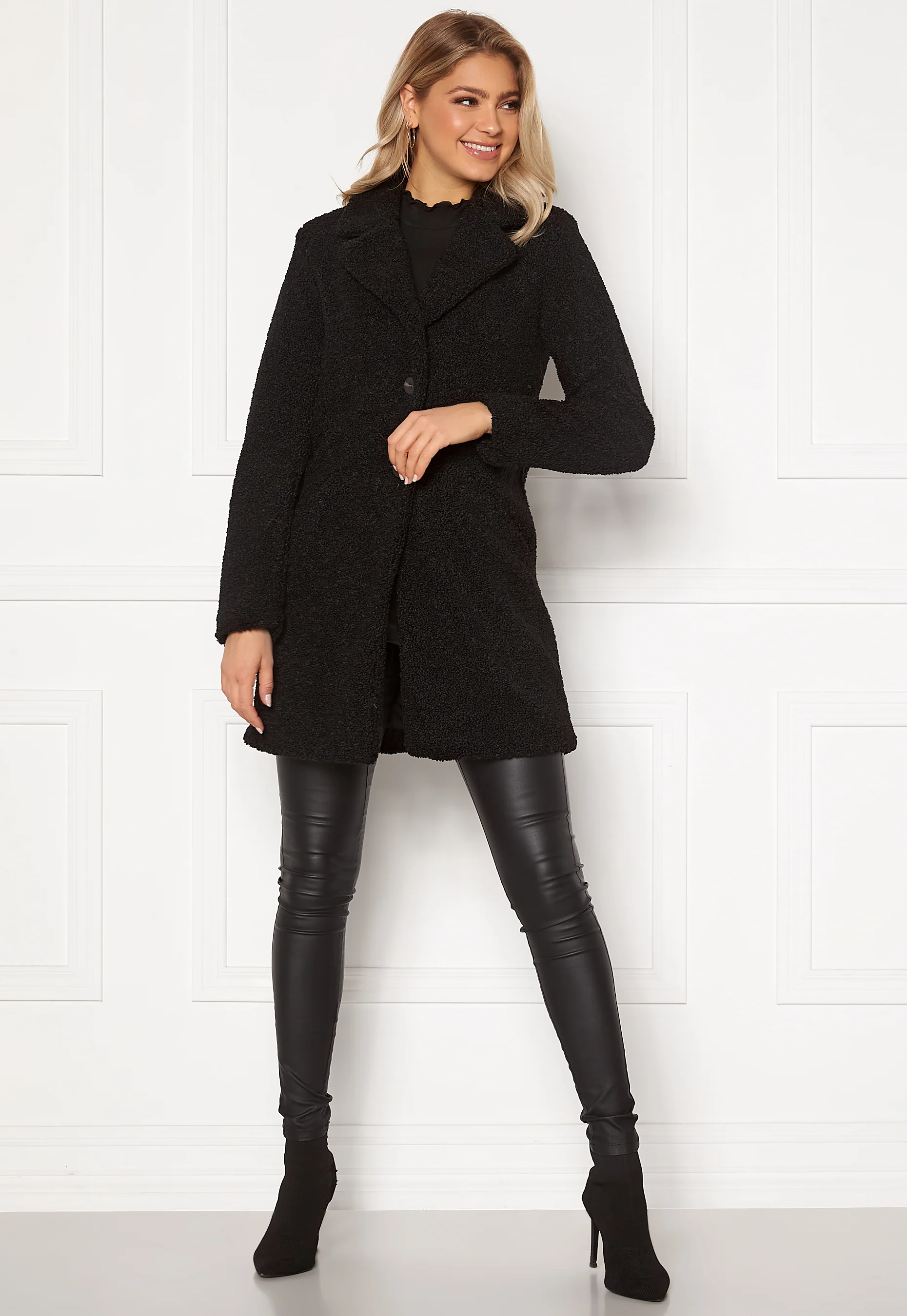 Liosi Teddy Coat - Image 4