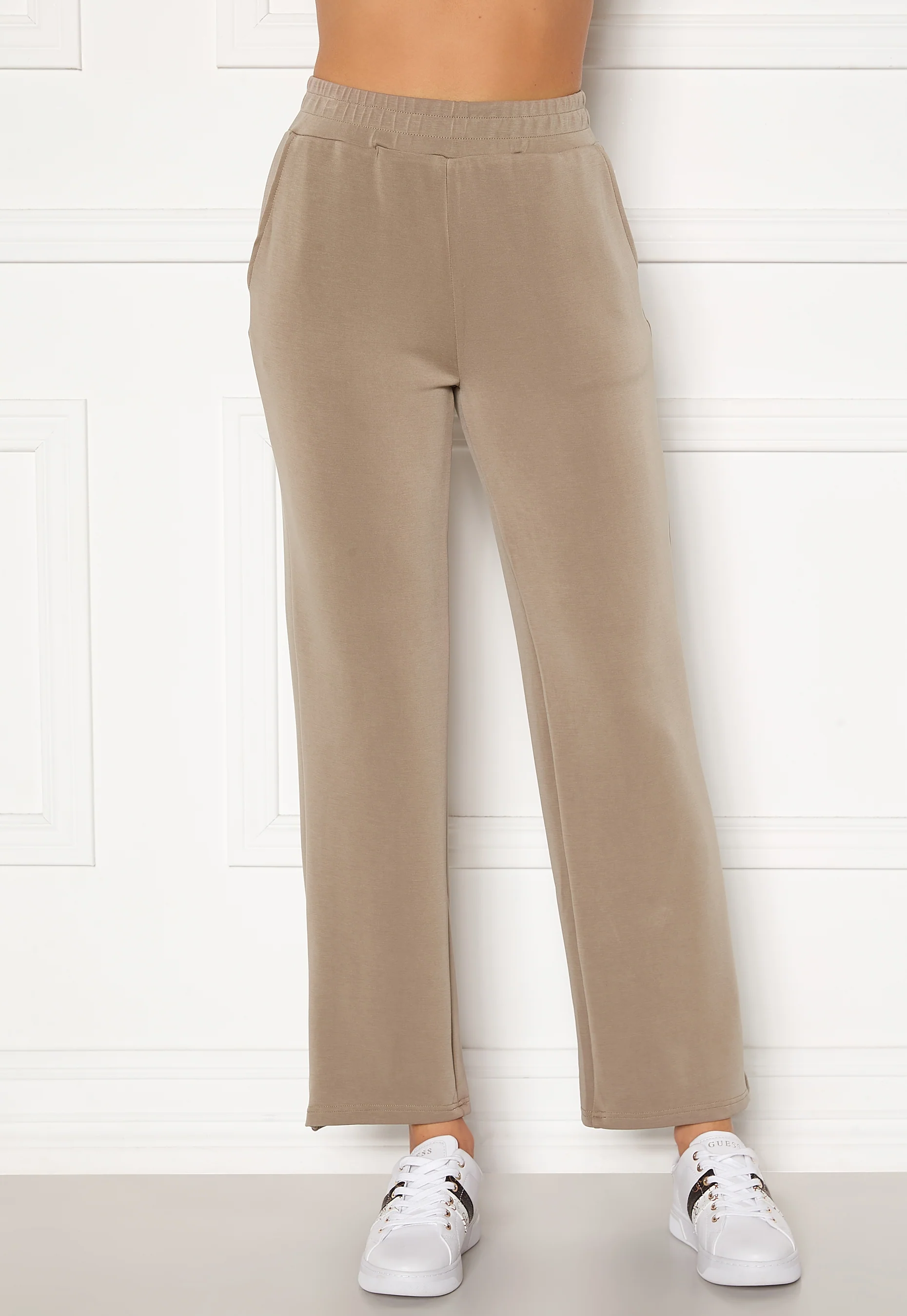 Lise HW Wide Pant - Image 2