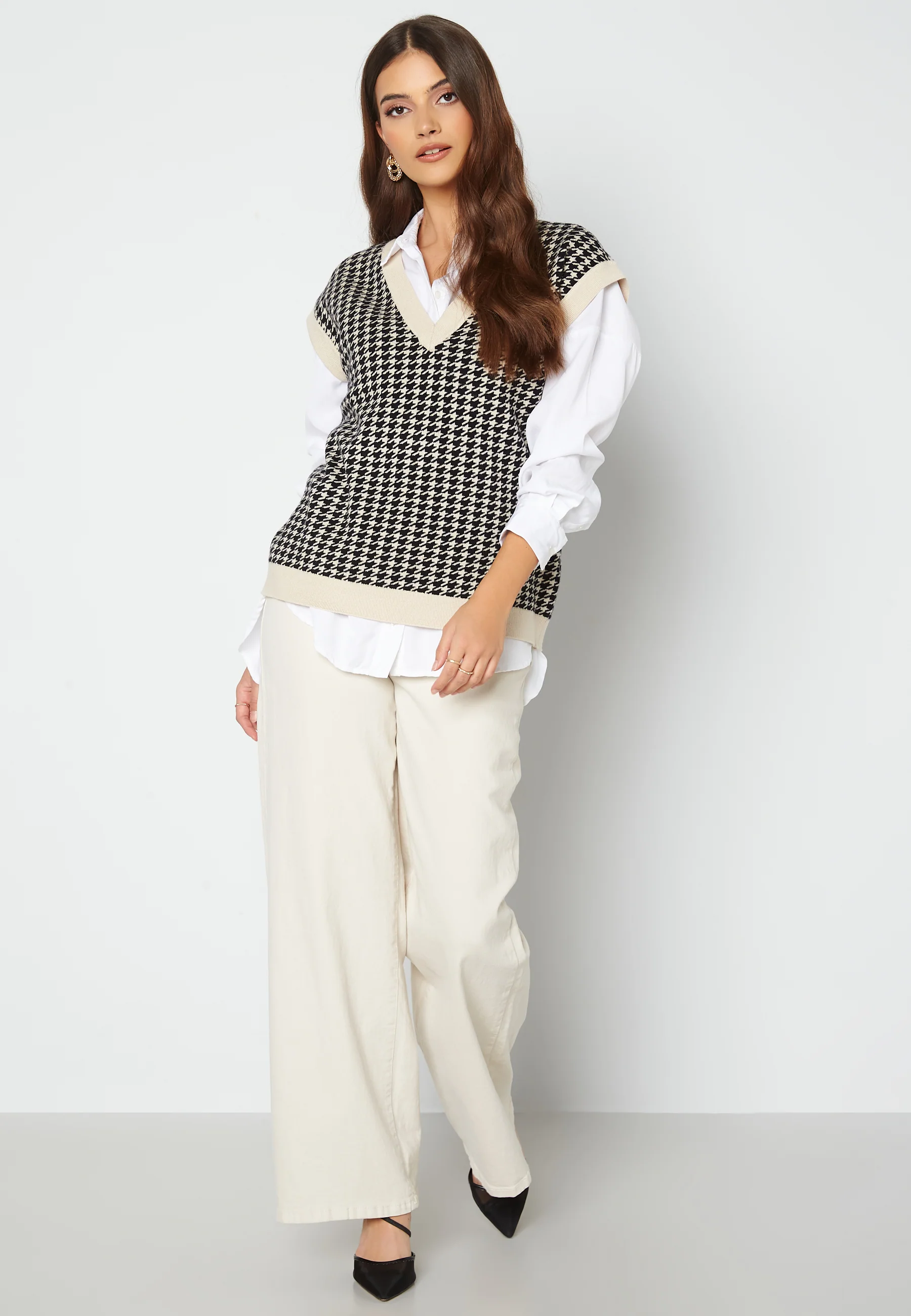 Lobo Knit Vest - Image 3