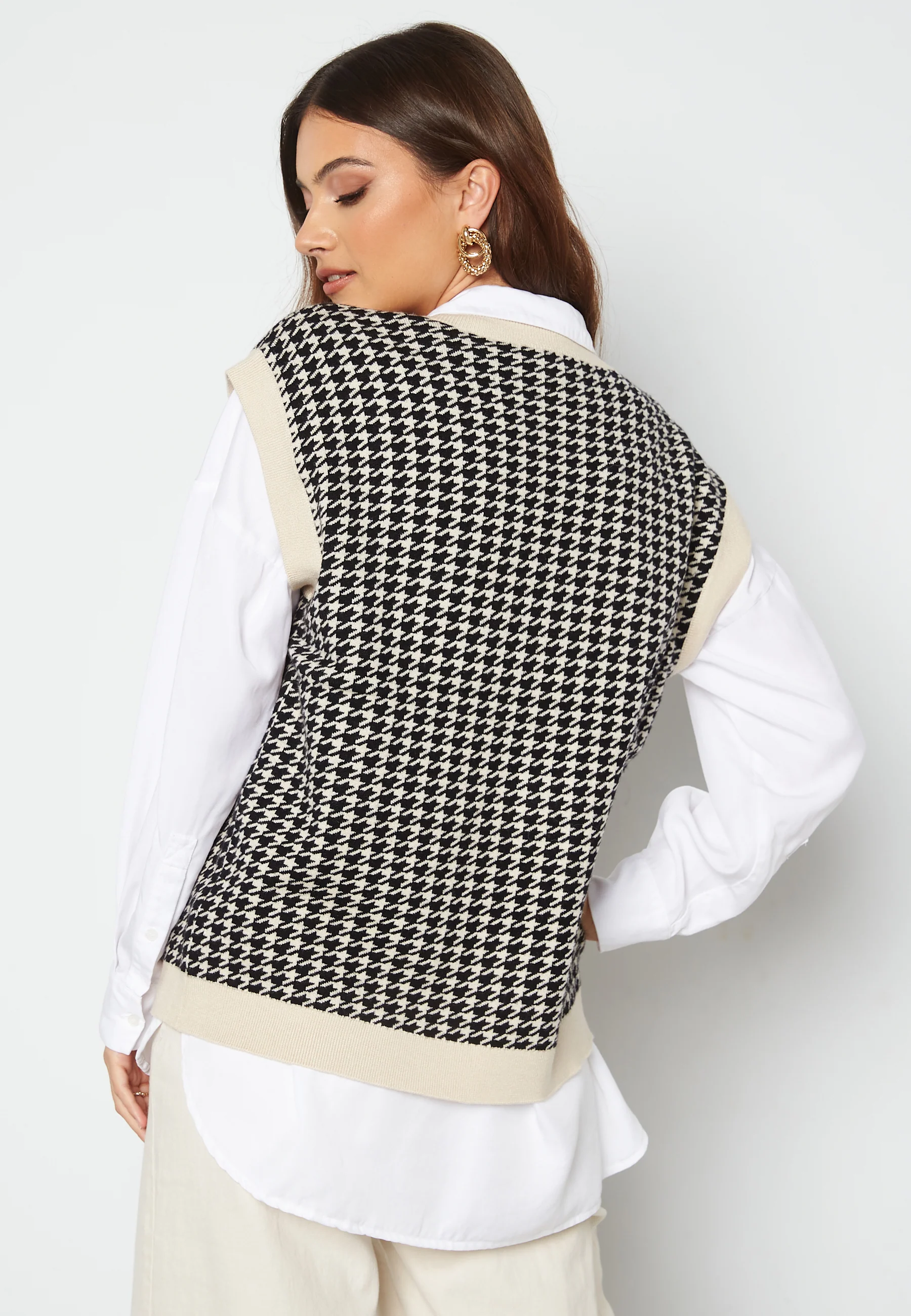 Lobo Knit Vest - Image 4