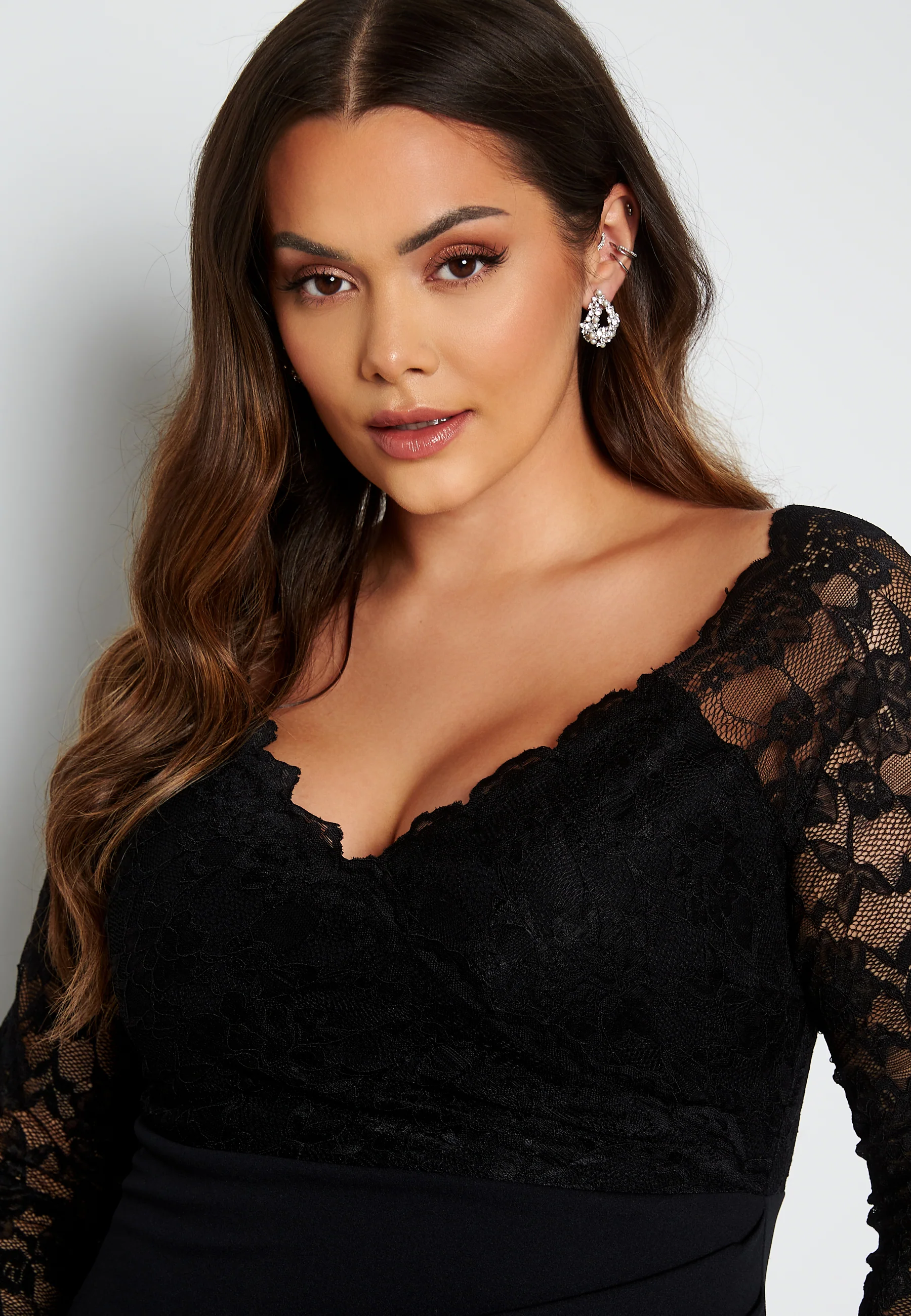 Long Sleeve Lace Trim Maxi Dress - Image 4