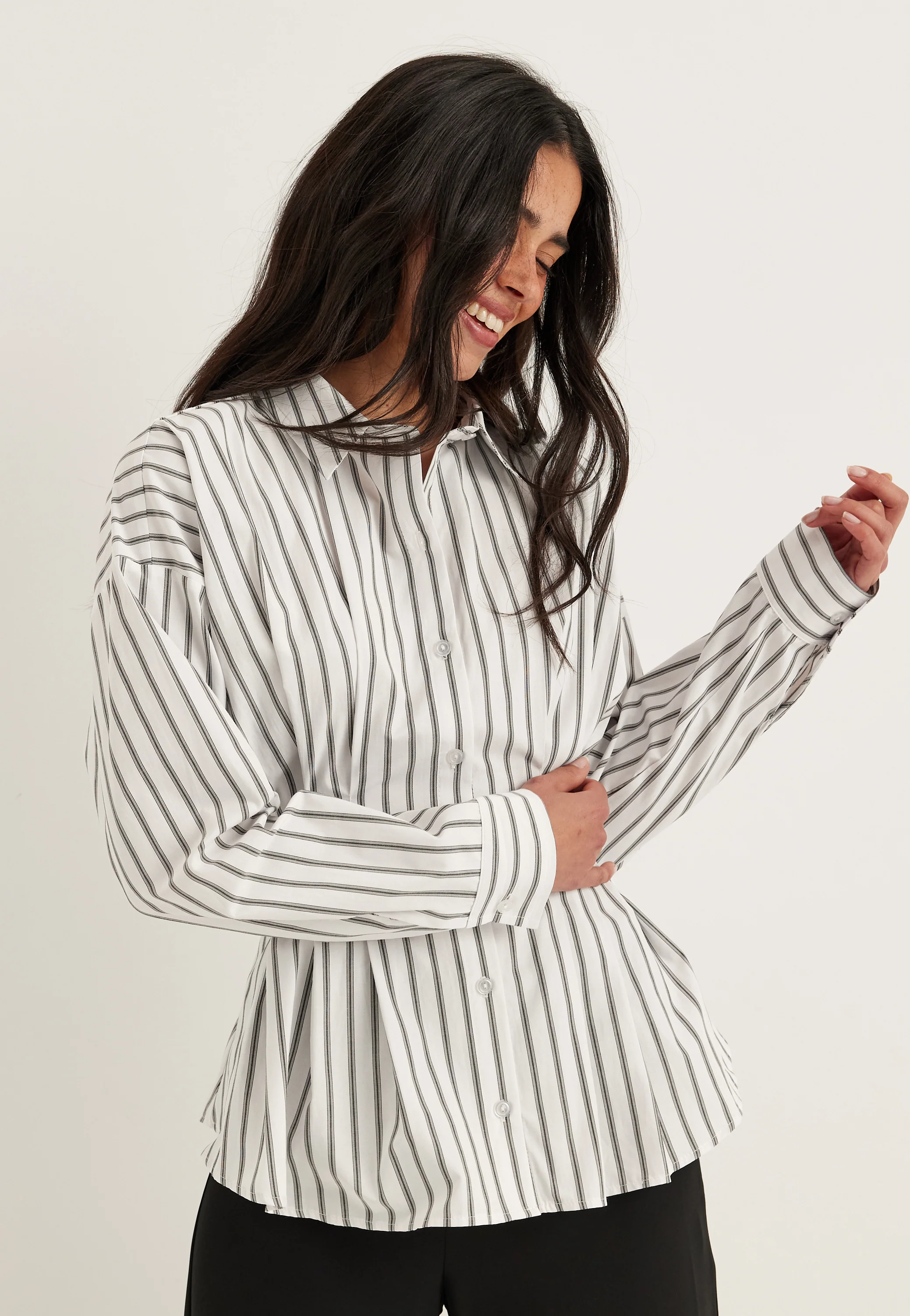 Long Sleeve Waist Shirt - Image 4