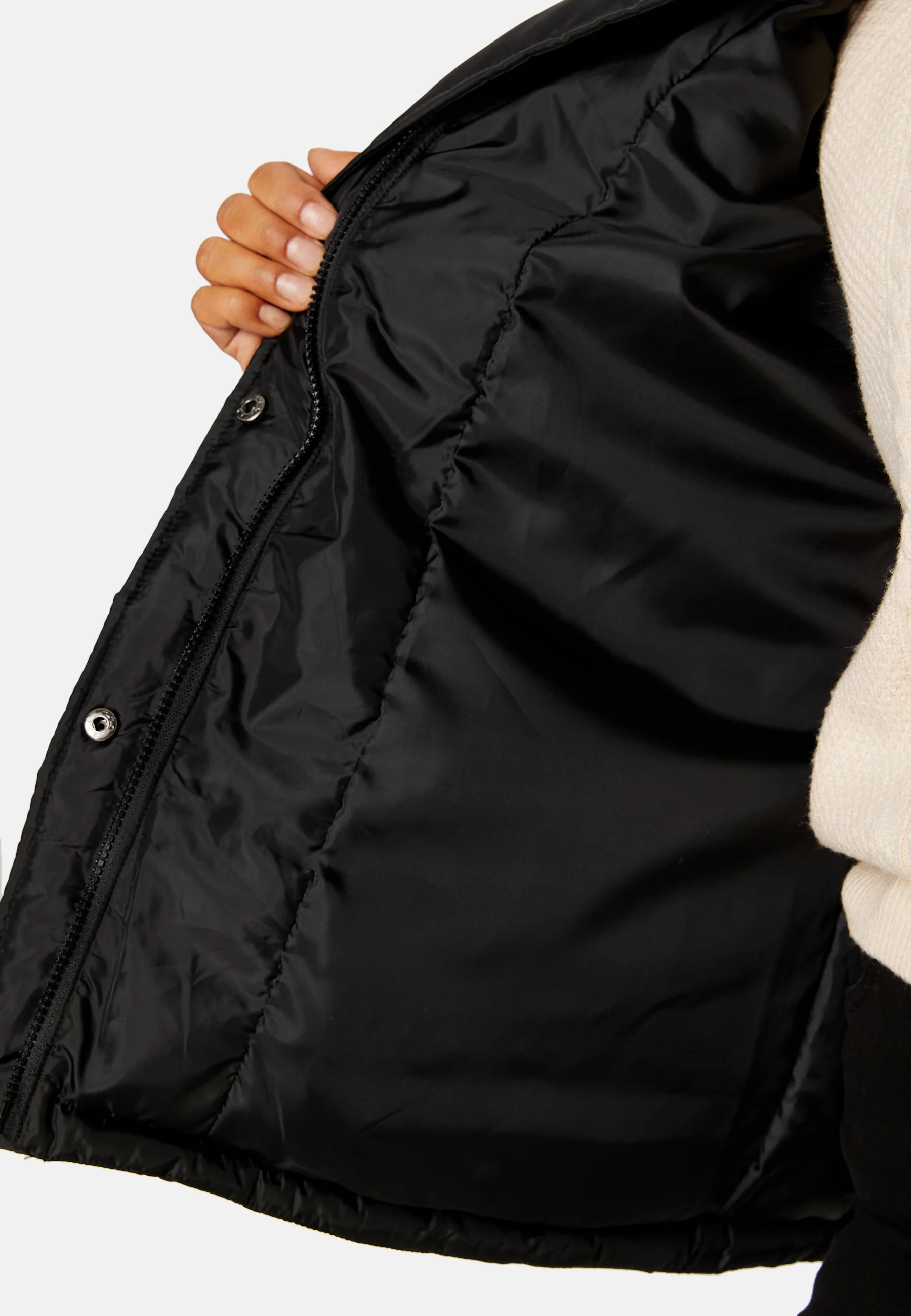 Lou Padded Vest - Image 12