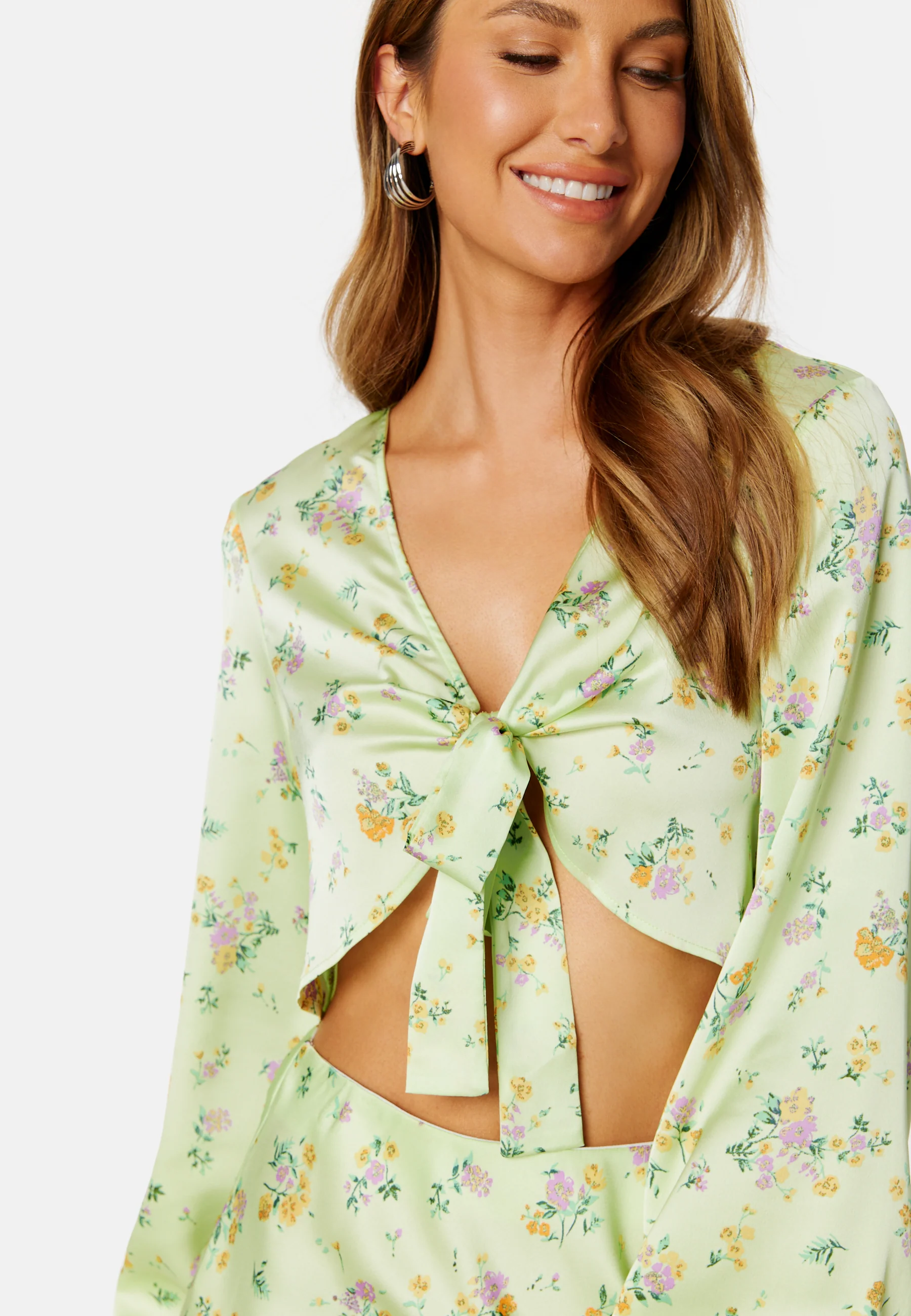 Louis L/S Tie Cropped Top - Image 4