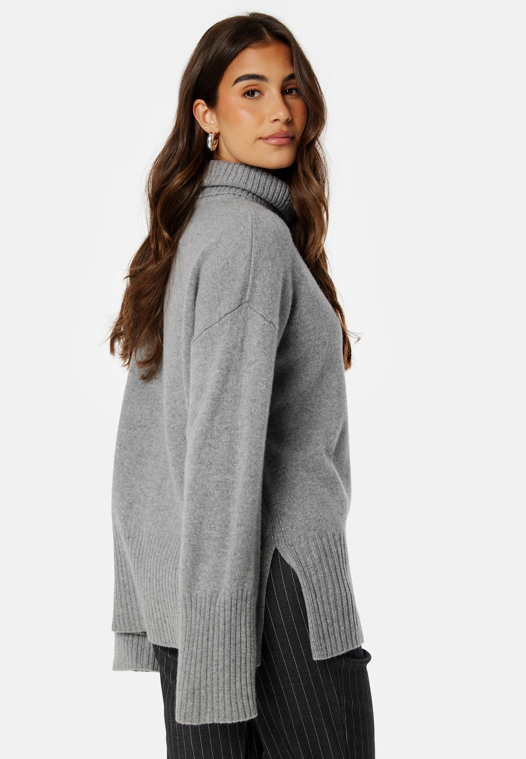 Lounge Rollneck Sweatshirt - Image 3