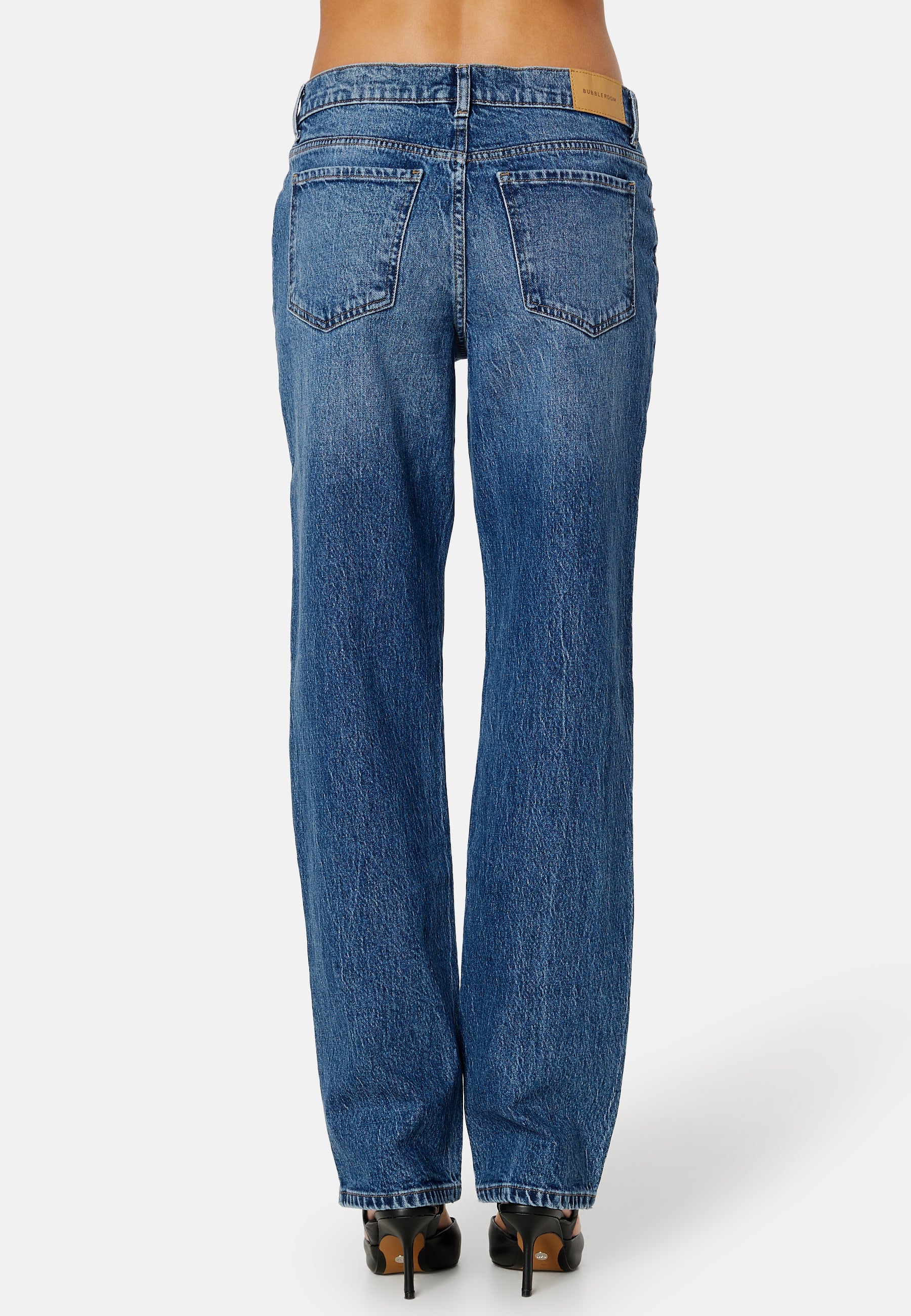 Low Waist Straight Jeans - Image 4