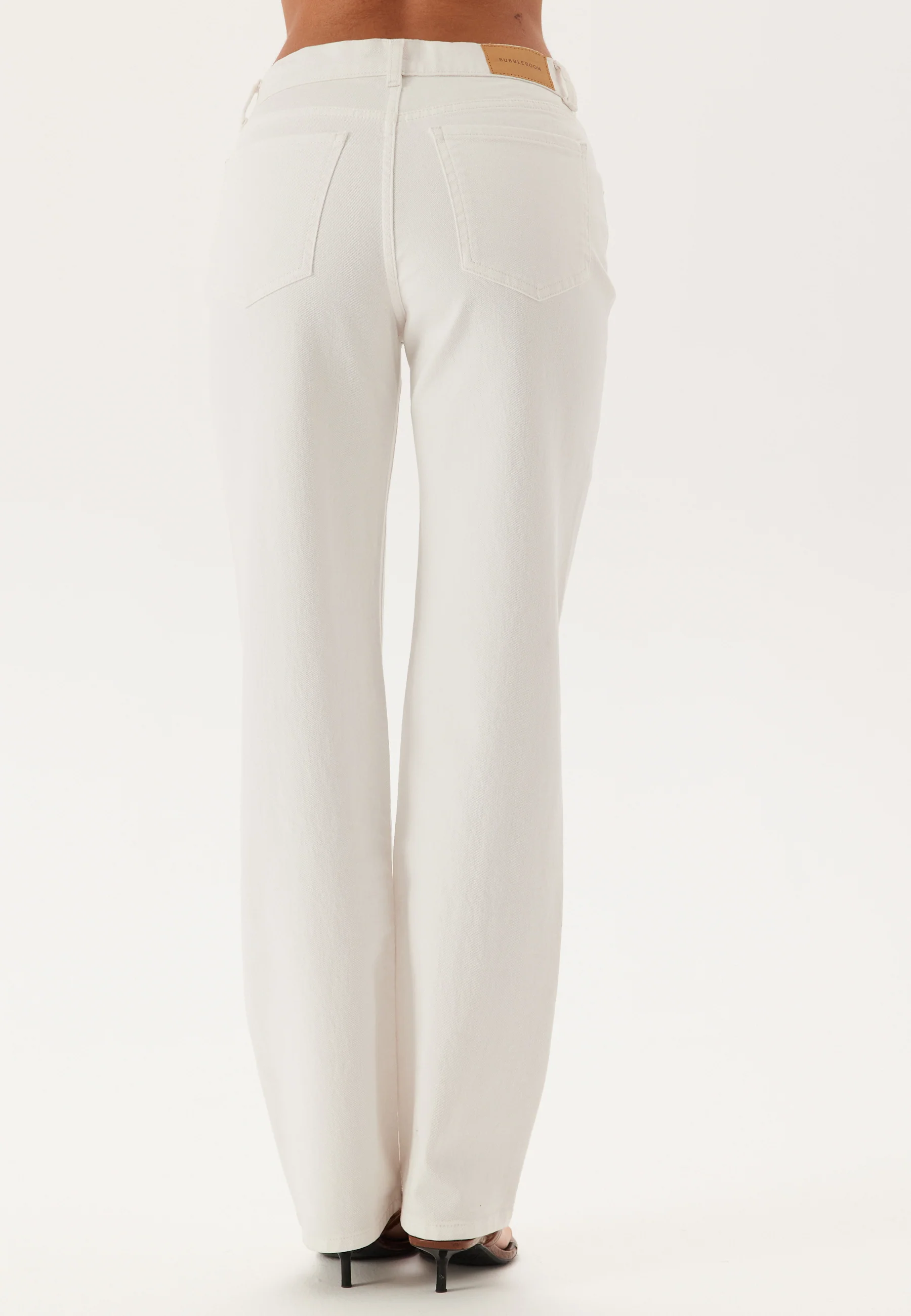 Low Waist Straight Jeans - Image 5