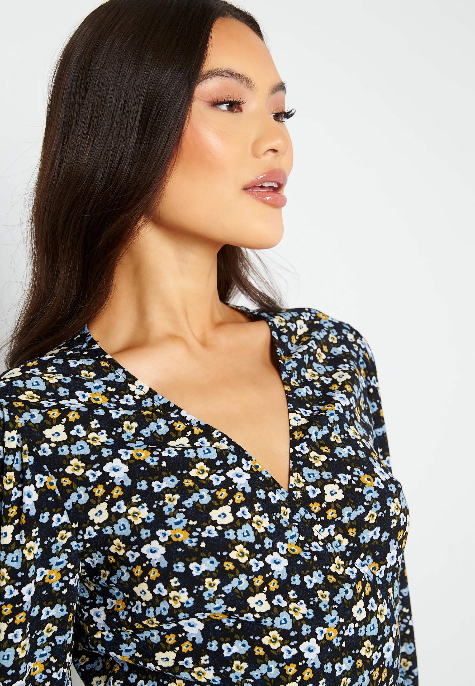 Lupisk 3/4 Wrap Dress - Image 4