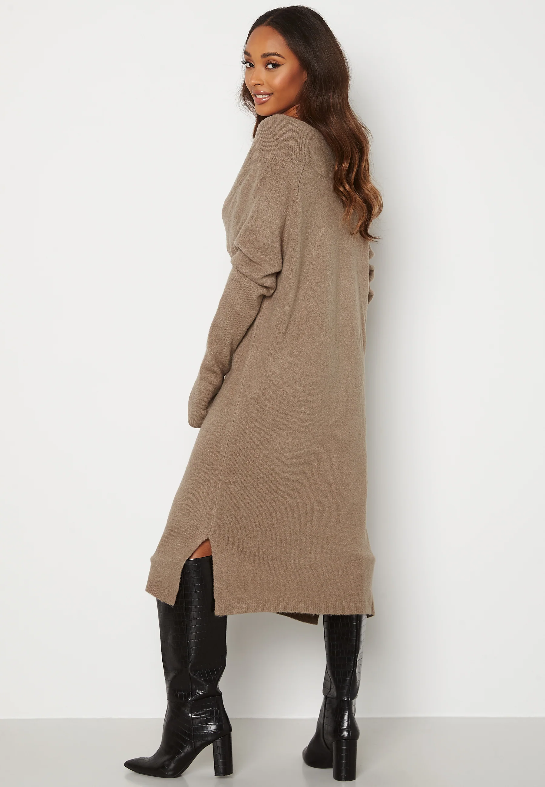 Madelia V-Neck L/S Knit Dress - Image 2