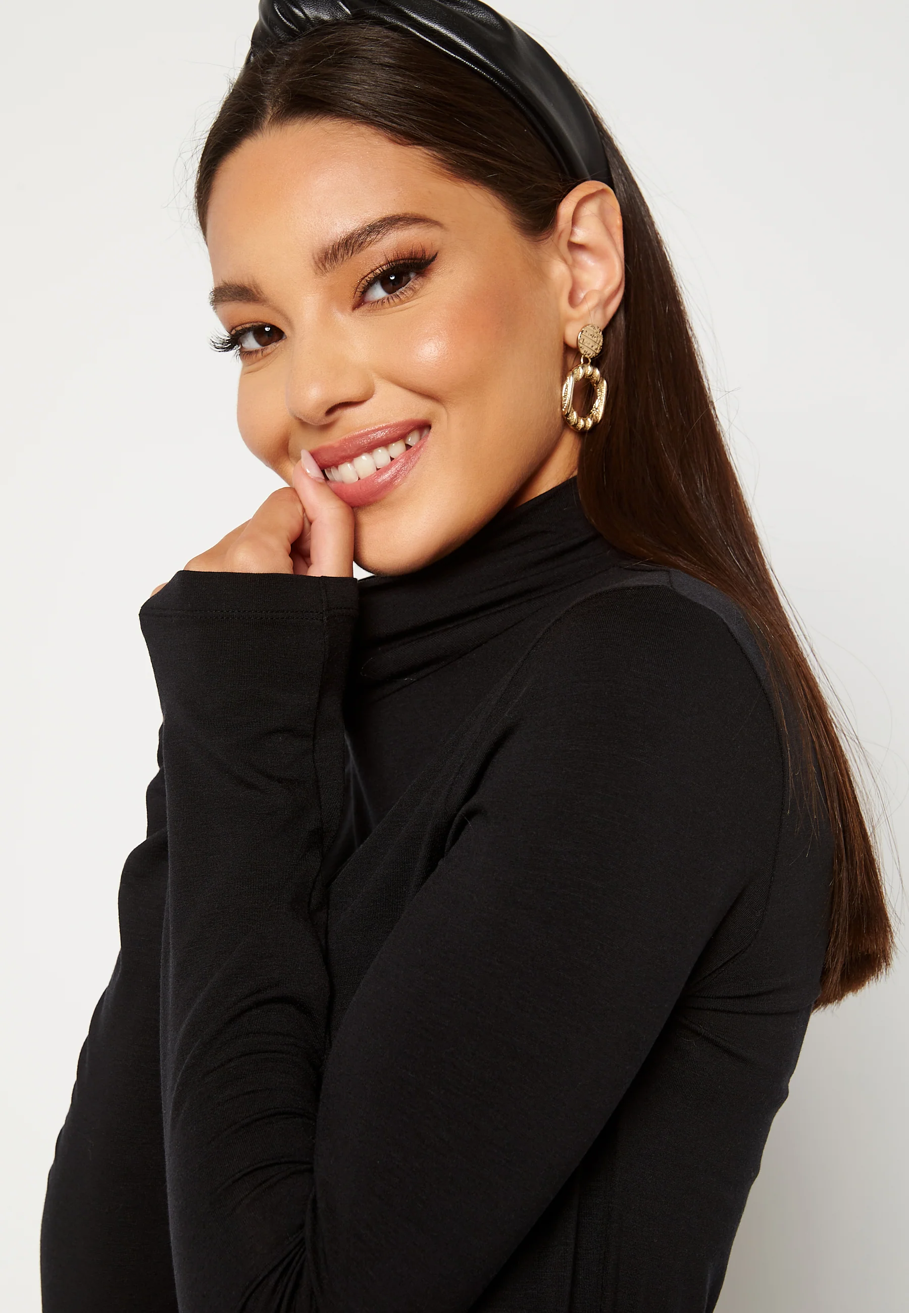 Mandy LS High Neck - Image 4