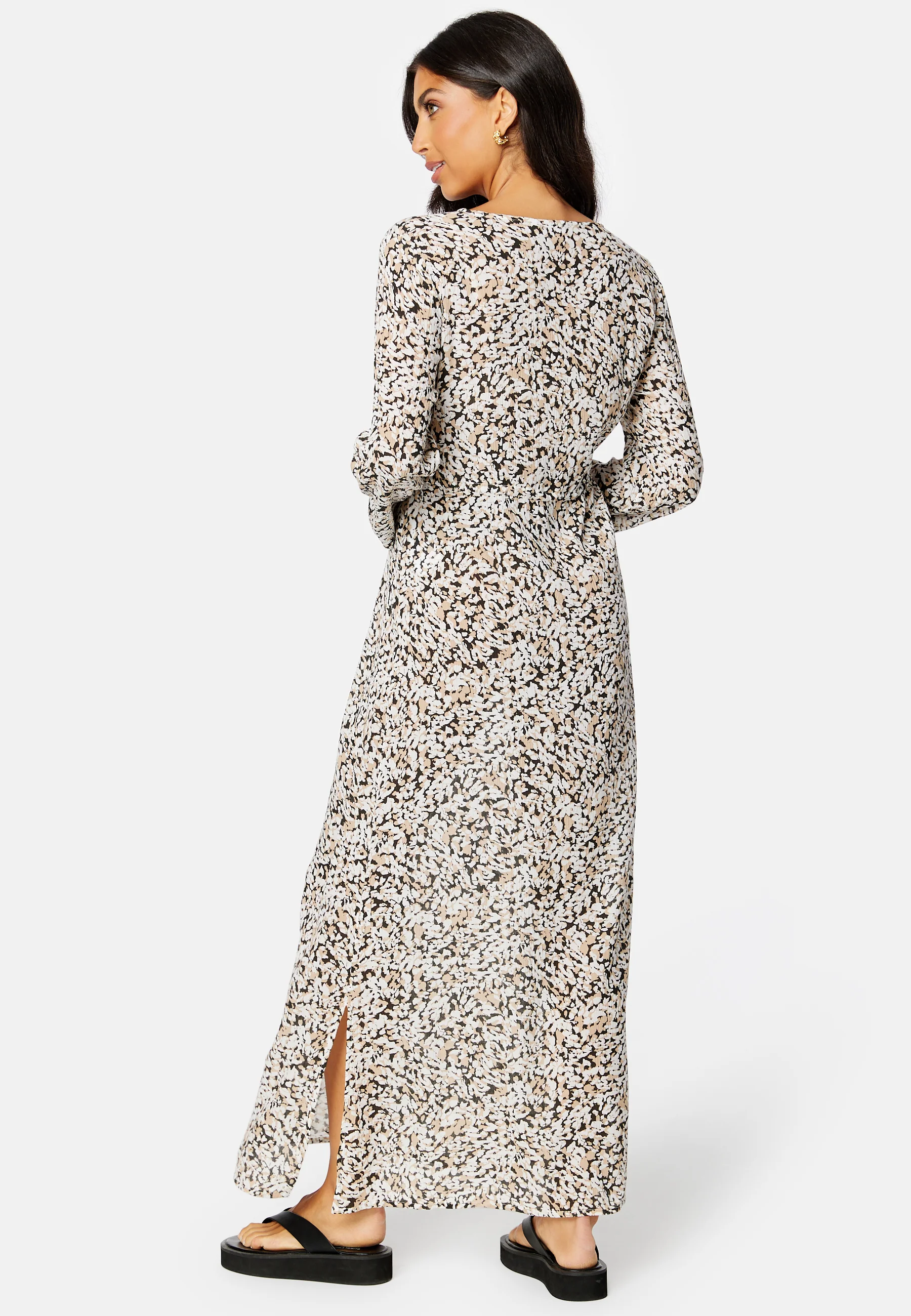 Marina V-Neck 3/4 Ancle Dress - Image 2